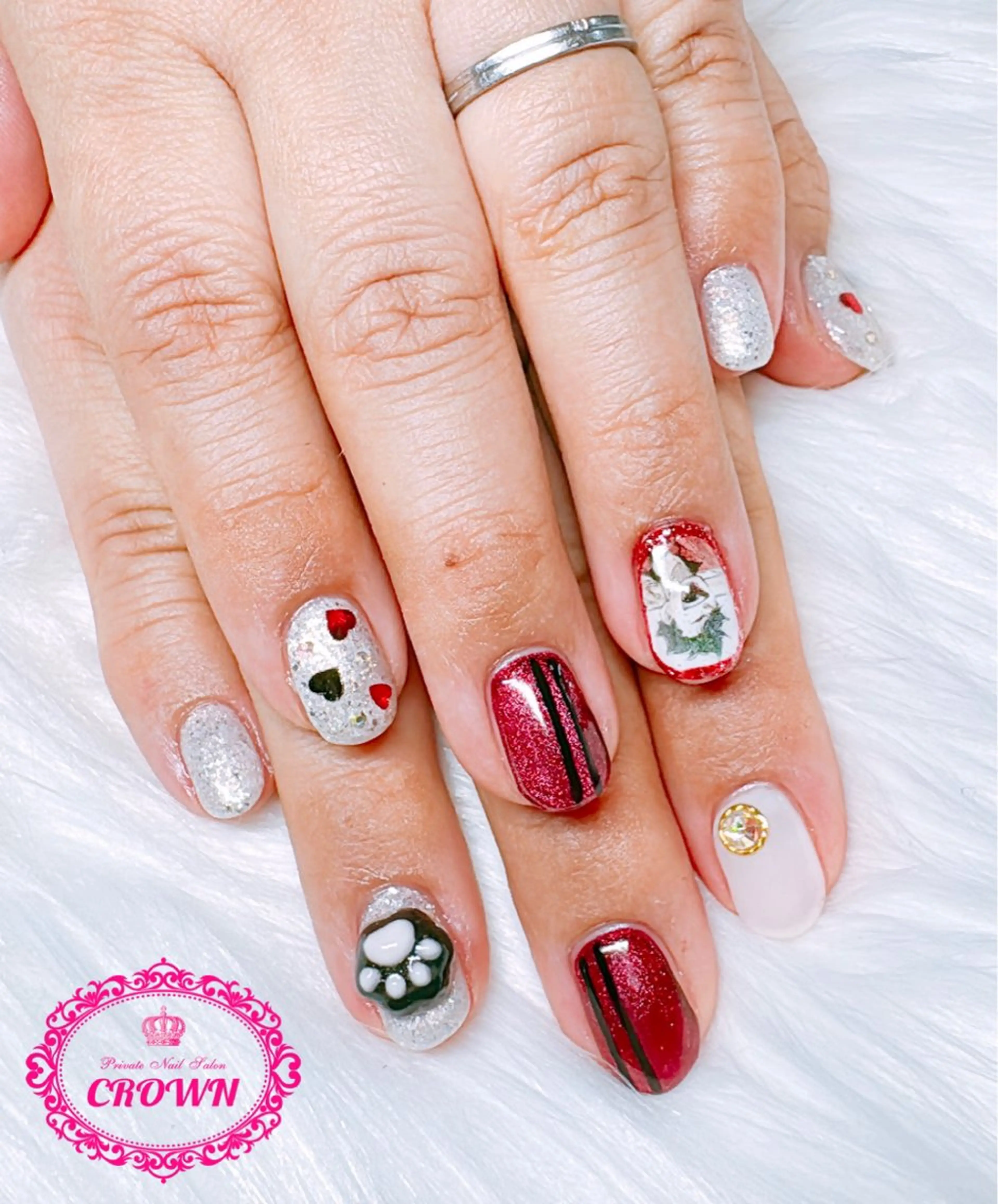 ネイル CROWN プライベートサロンのネイルデザイン