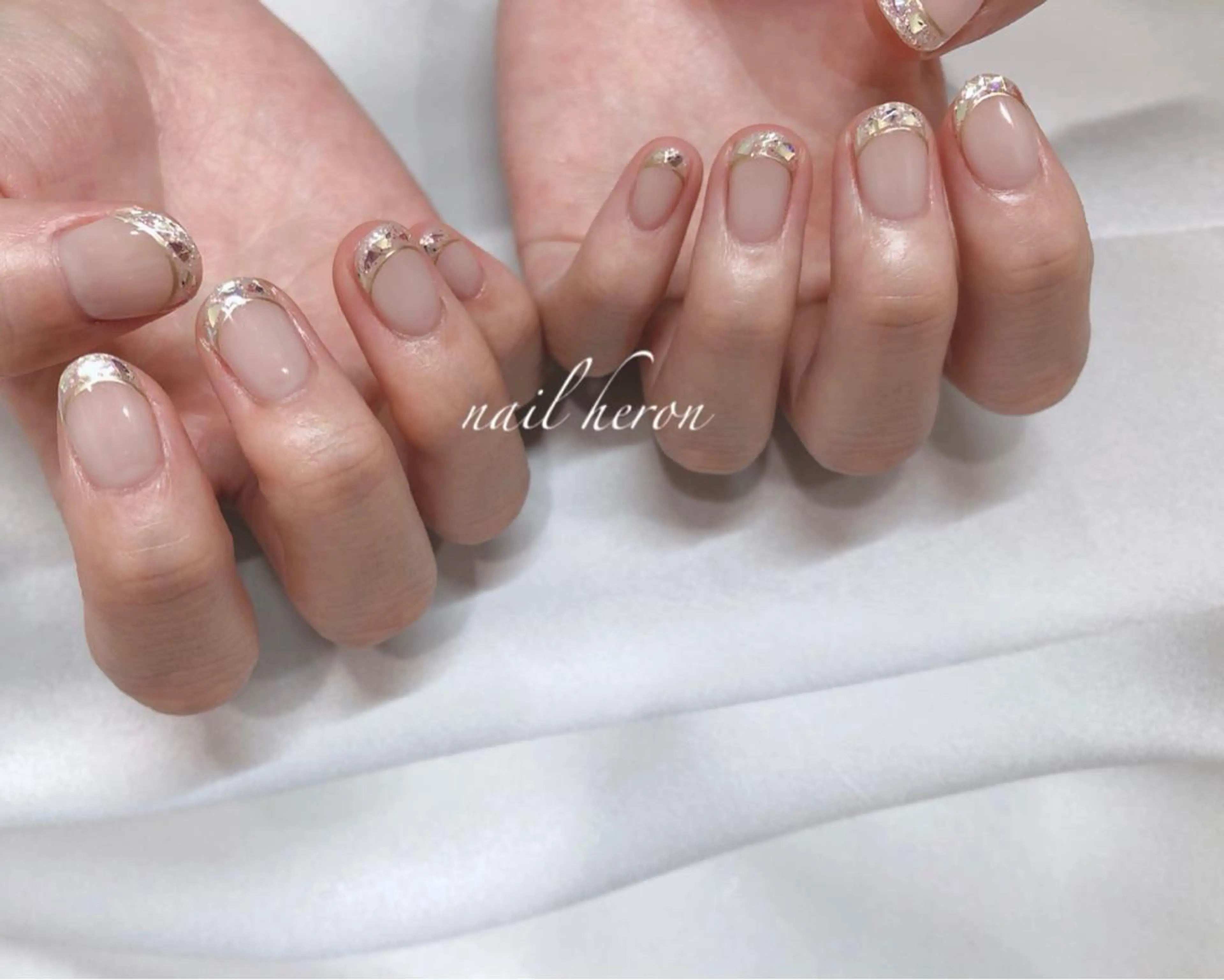 ネイル フレンチネイル ガラスフレンチ ハンドネイル saki_ nail heronのネイルデザイン
