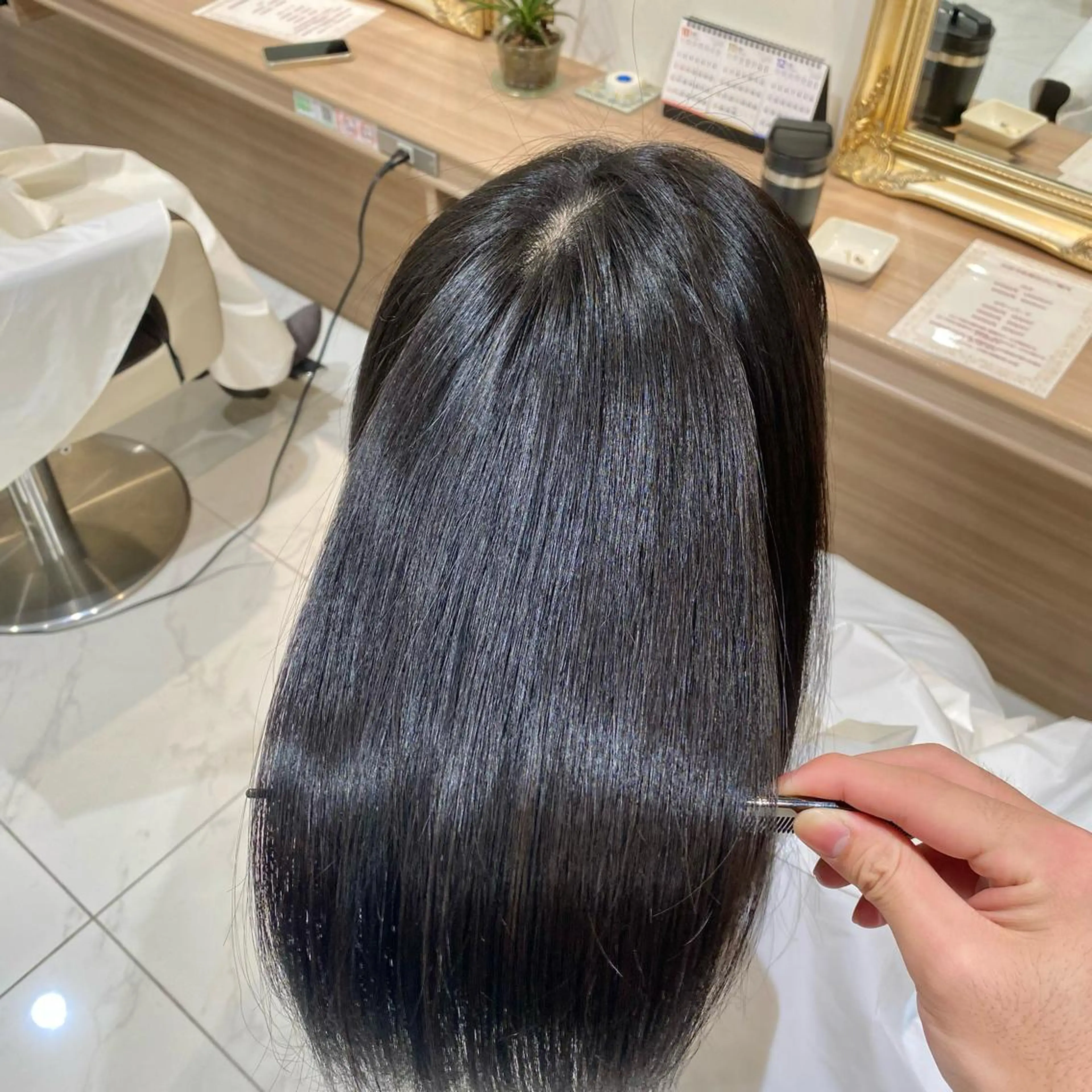 セミロング 縮毛矯正 トリートメント ✨美髪／縮毛矯正 講師 ／塚田健✨のヘアスタイル