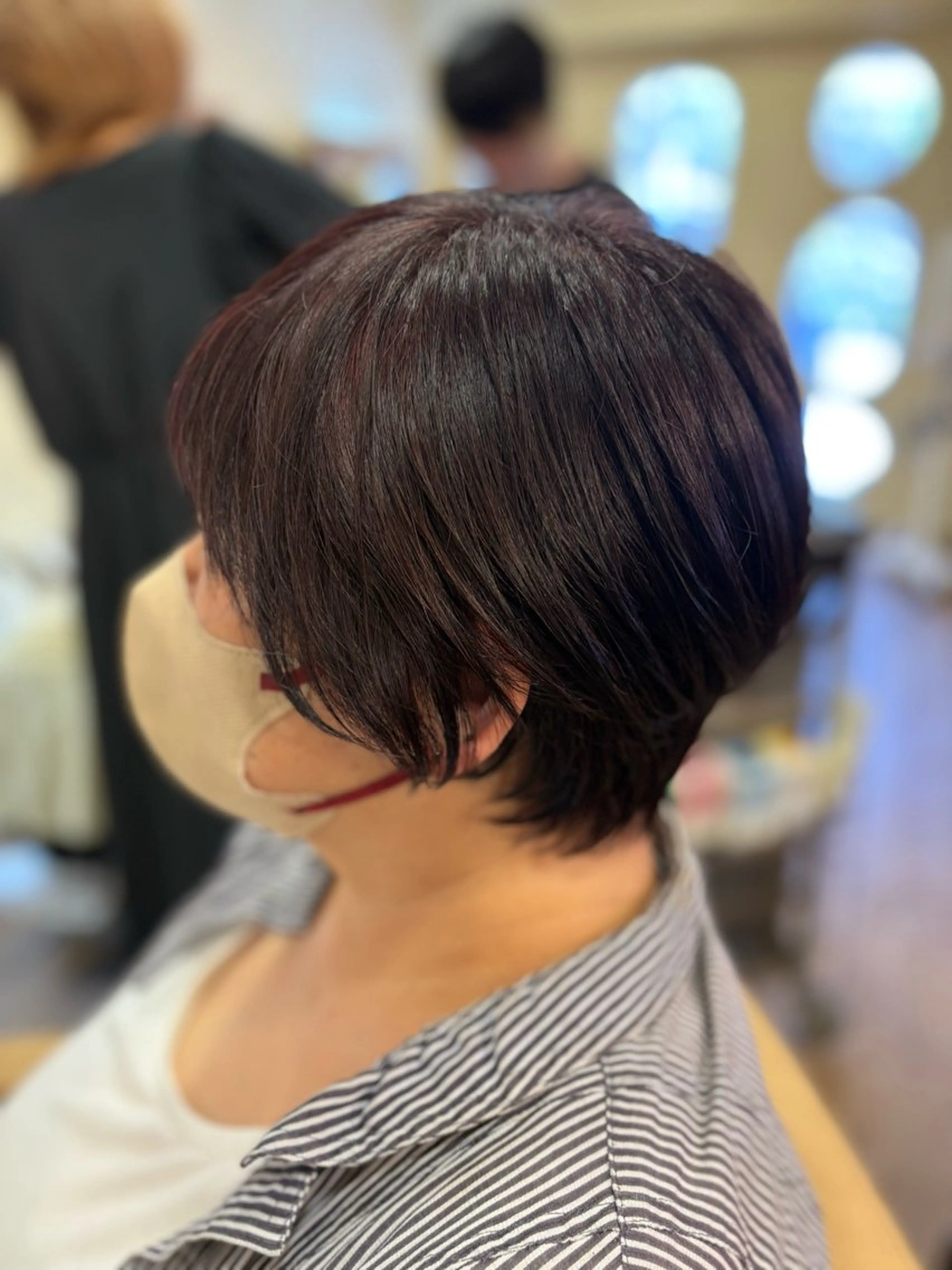 ショート カット ヘアカラー トリートメント 柘植 雅大のヘアスタイル