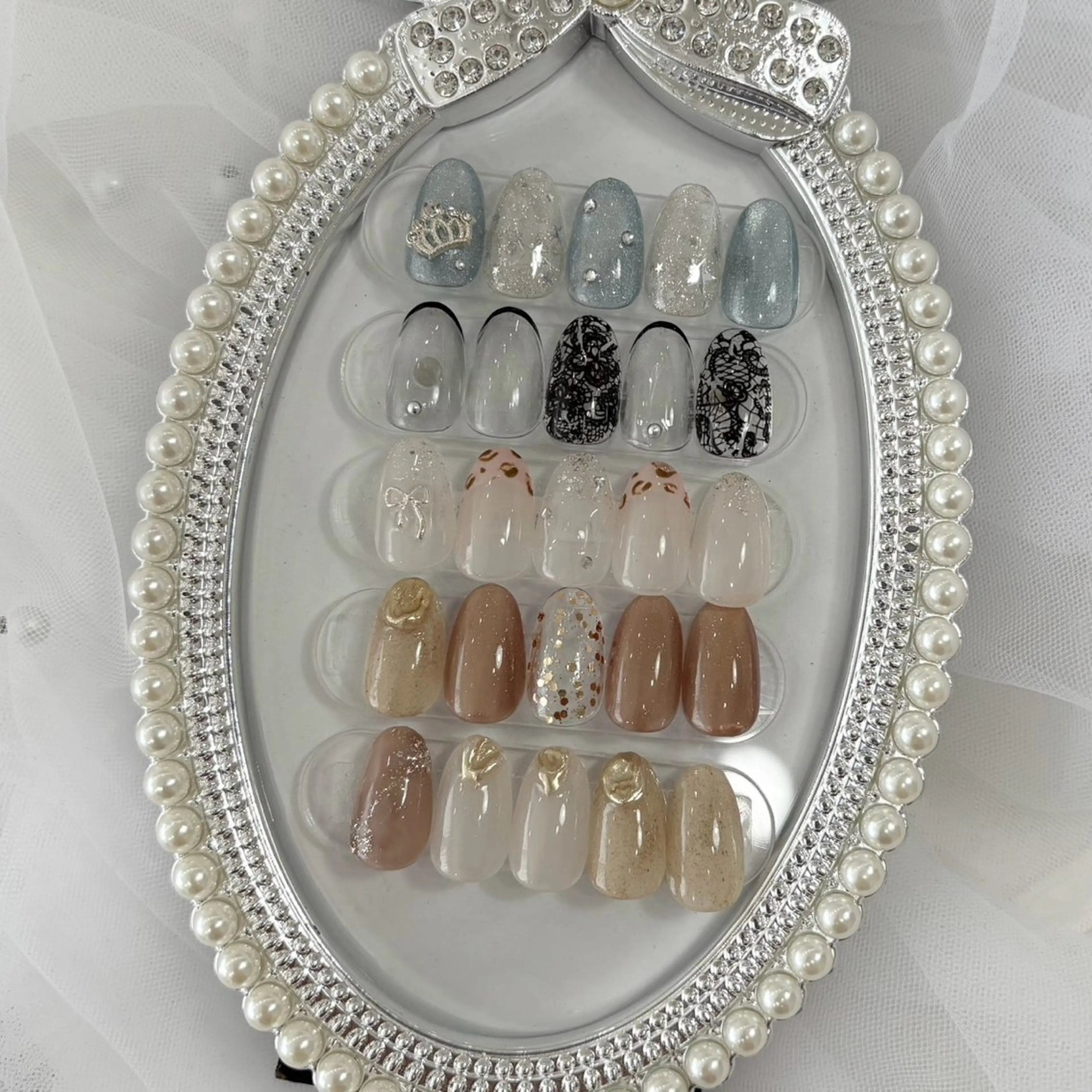 ネイル ハンドネイル Halo Nail 【ハロネイル】のネイルデザイン