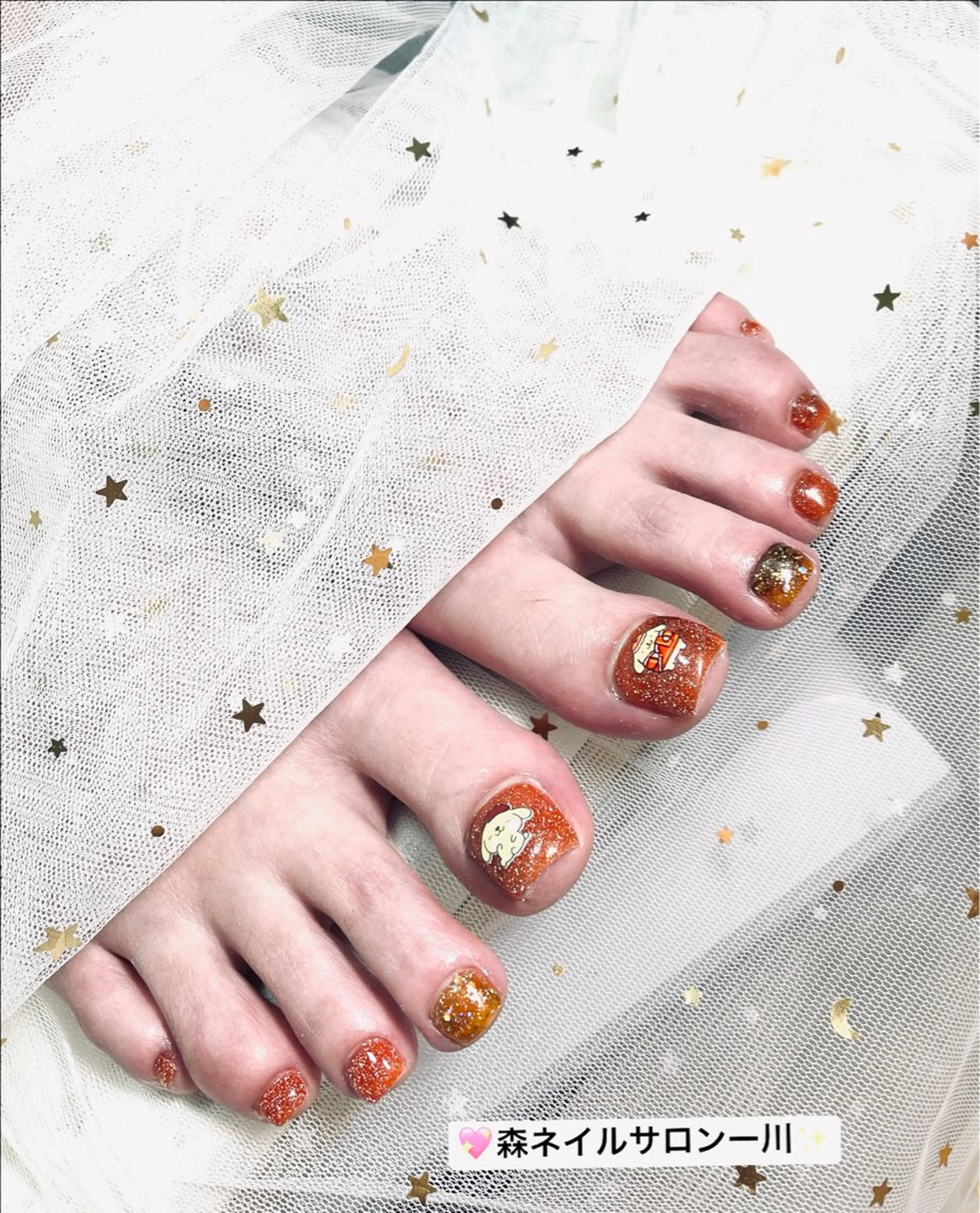 ネイル フットネイル 森 ネイル サロンのネイルデザイン