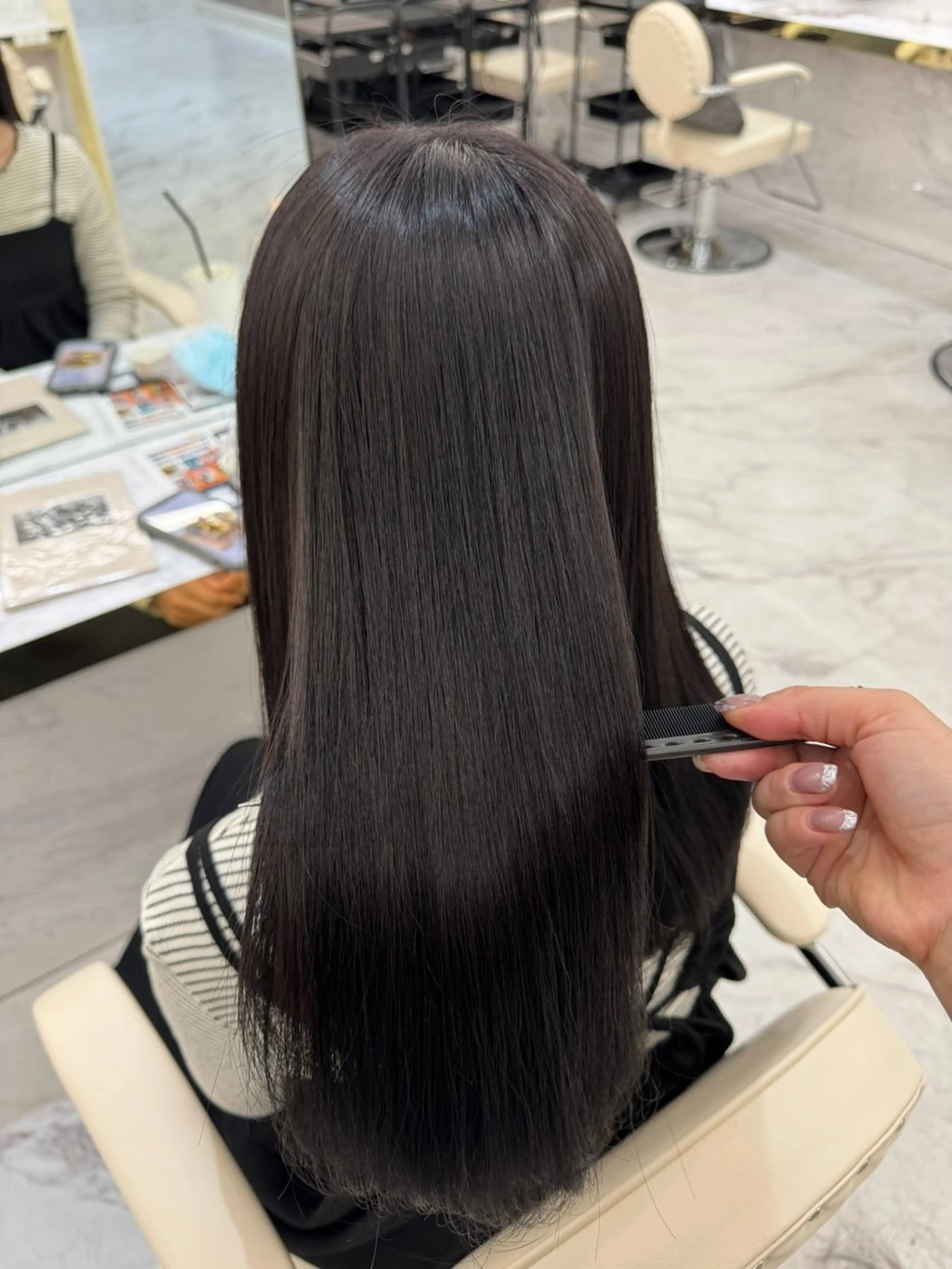 セミロング カット ヘアカラー 縮毛矯正 トリートメント ｅｒｉ 🧴🫧のヘアスタイル