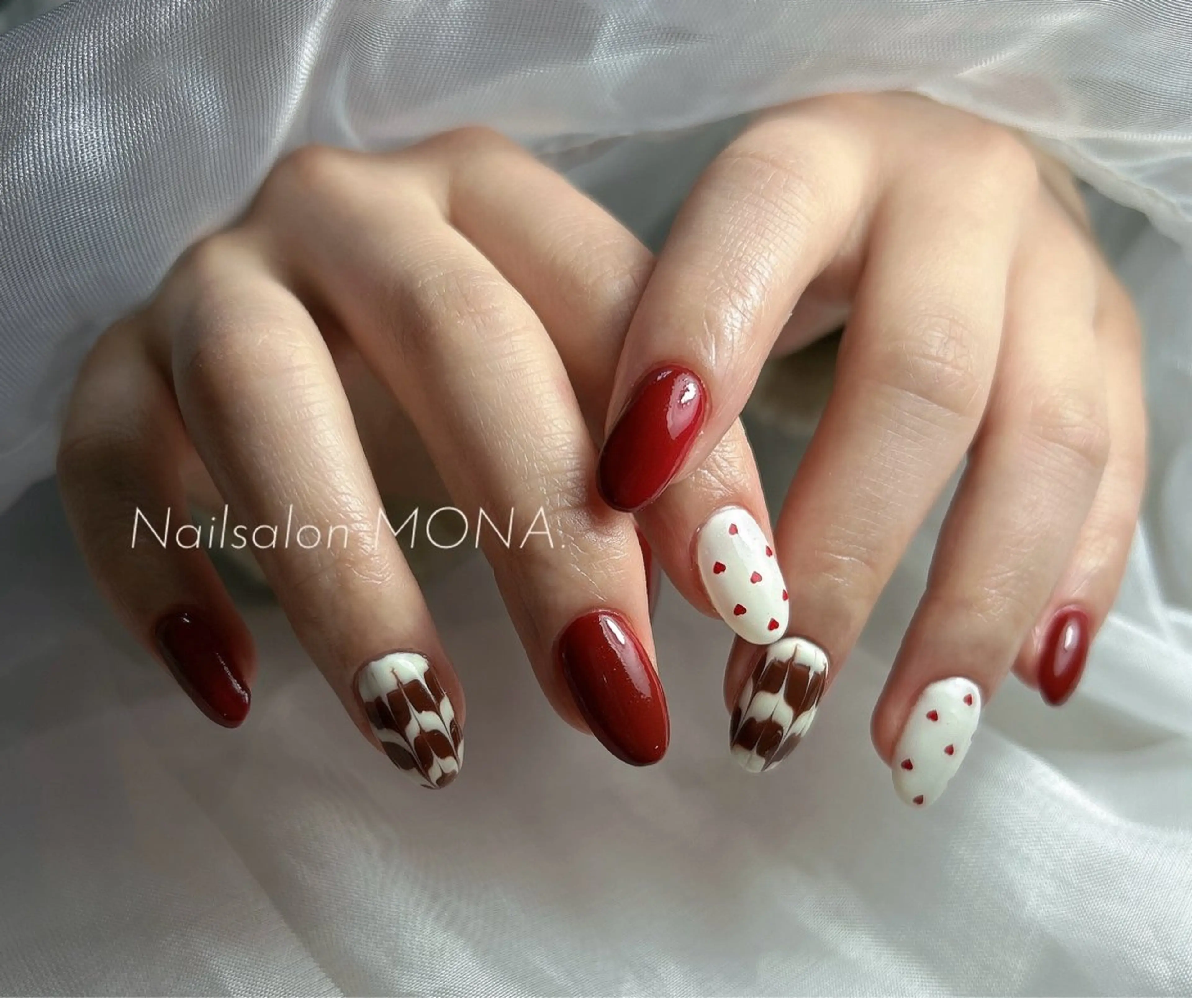 ネイル ボルドー バレンタイン ハンドネイル Nailsalon MONA.のネイルデザイン