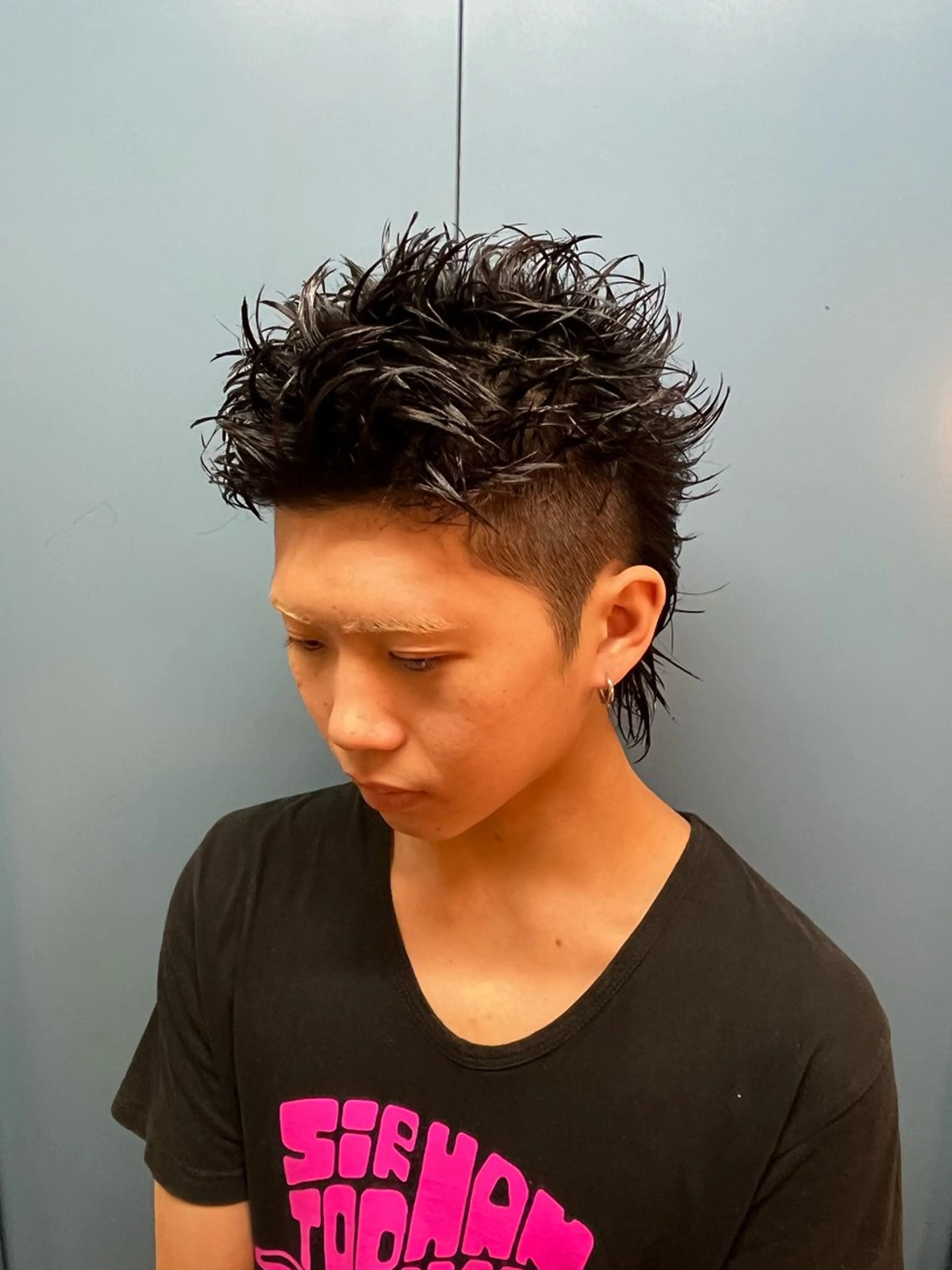 ショート メンズ モヒカン ショートヘア カット 阿世賀 隆太のヘアスタイル