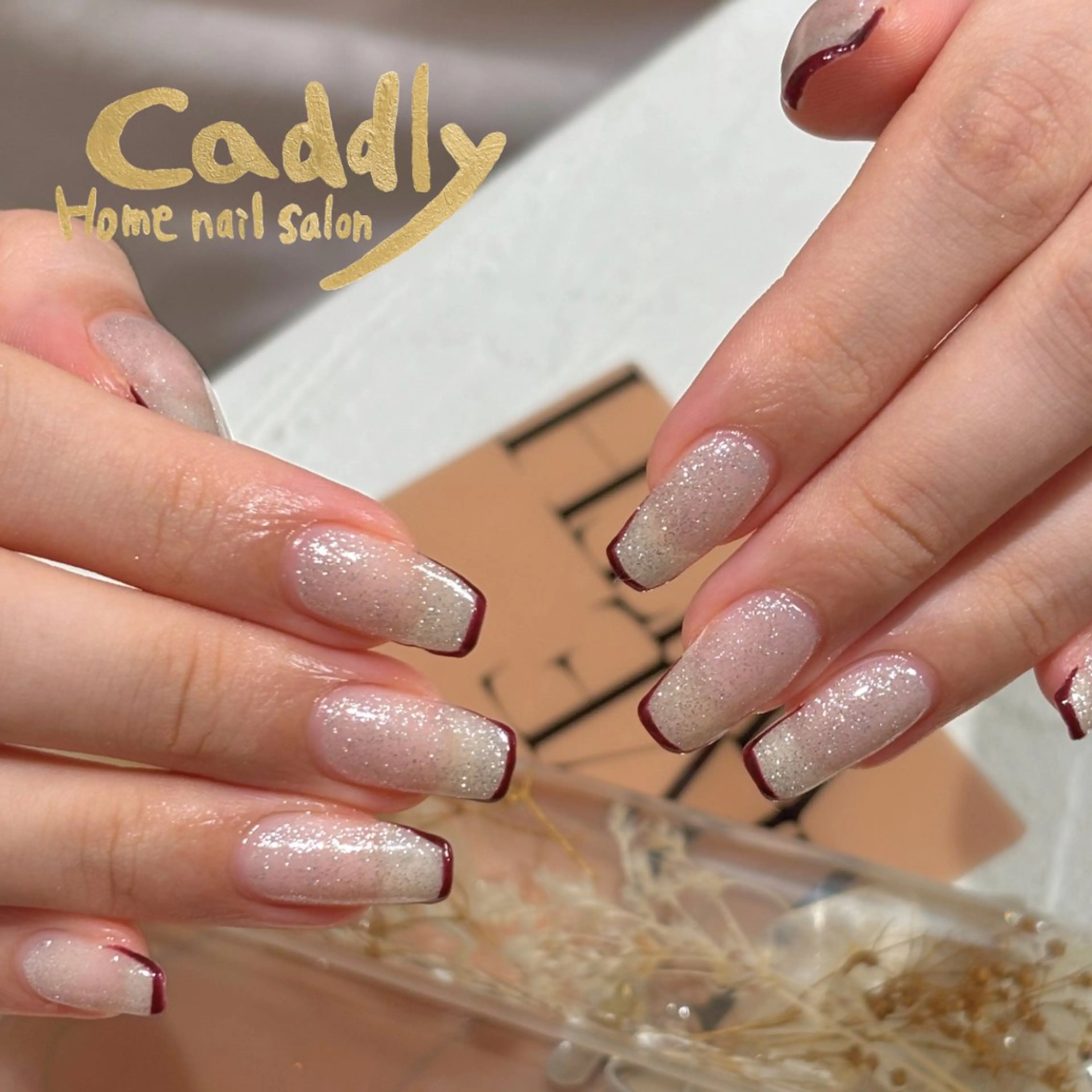 ネイル フラッシュネイル フレンチネイル caddly naoのネイルデザイン