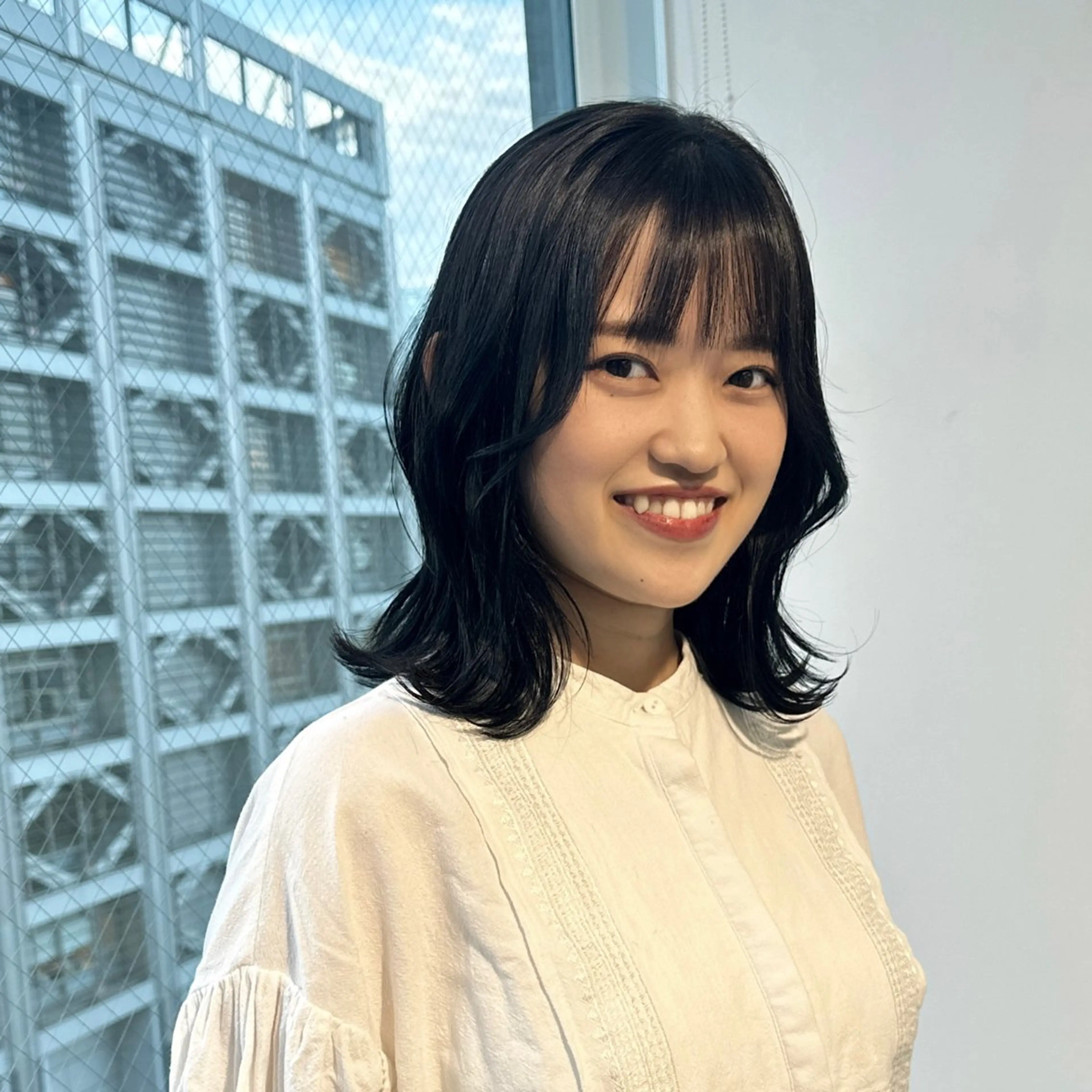 ミディアム カラー カット ヘアカラー トリートメント ブリーチなし/レイヤ ー特化🌈Tommyのヘアスタイル