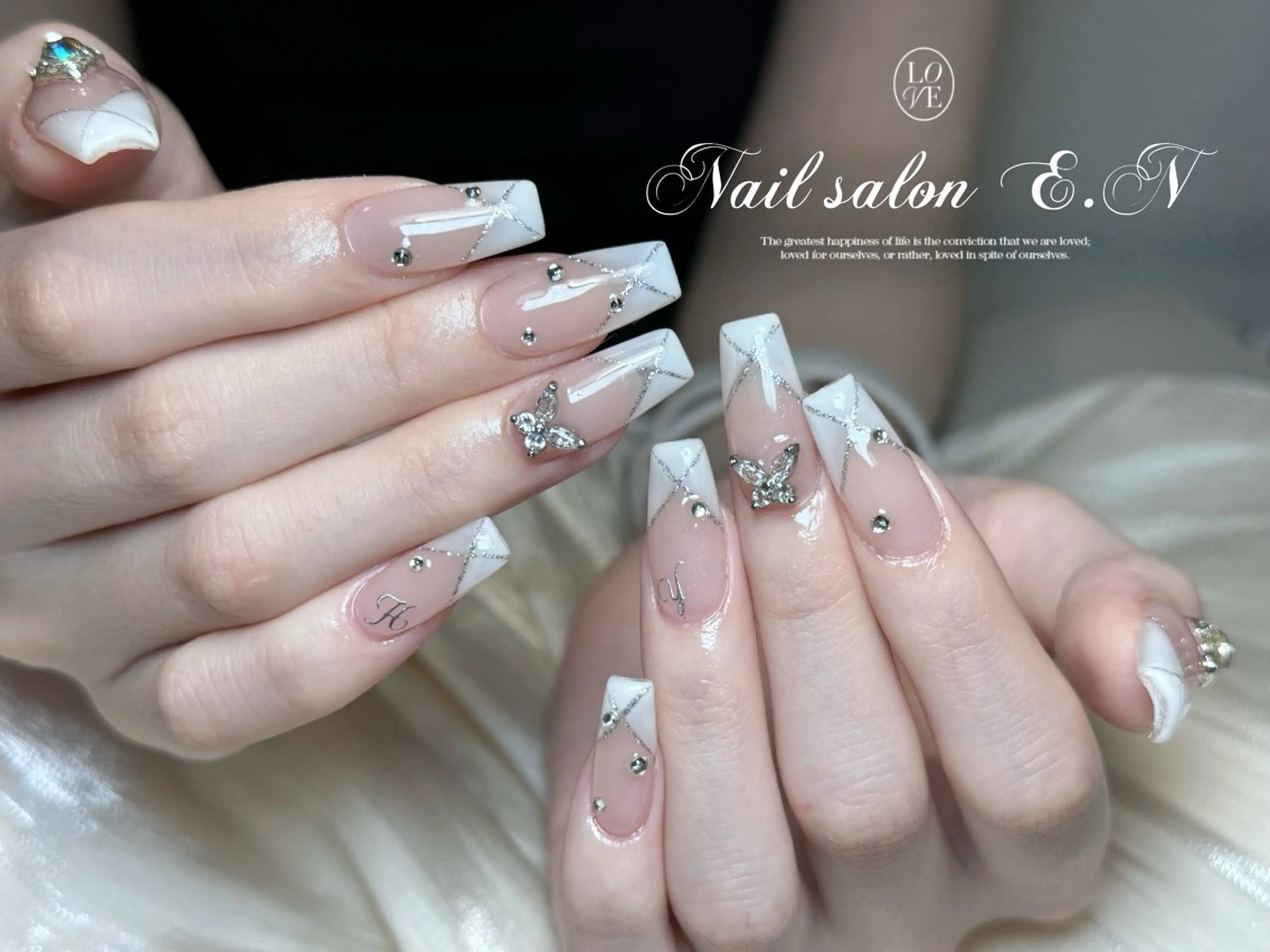 ネイル E.N🦋 長さ出し/持ち込みのネイルデザイン