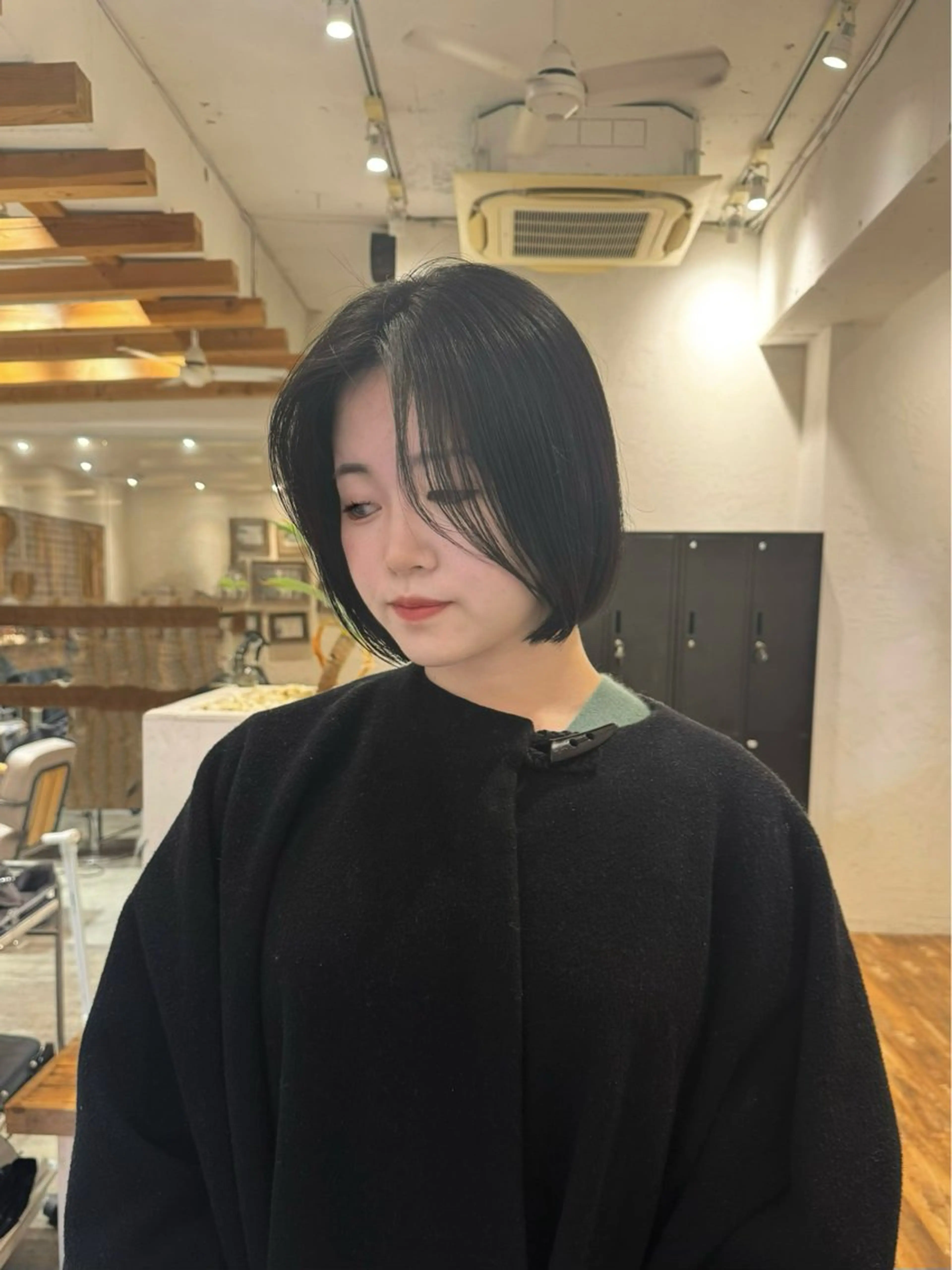 ショート カット ヘアカラー トリートメント Yuzuha .のヘアスタイル