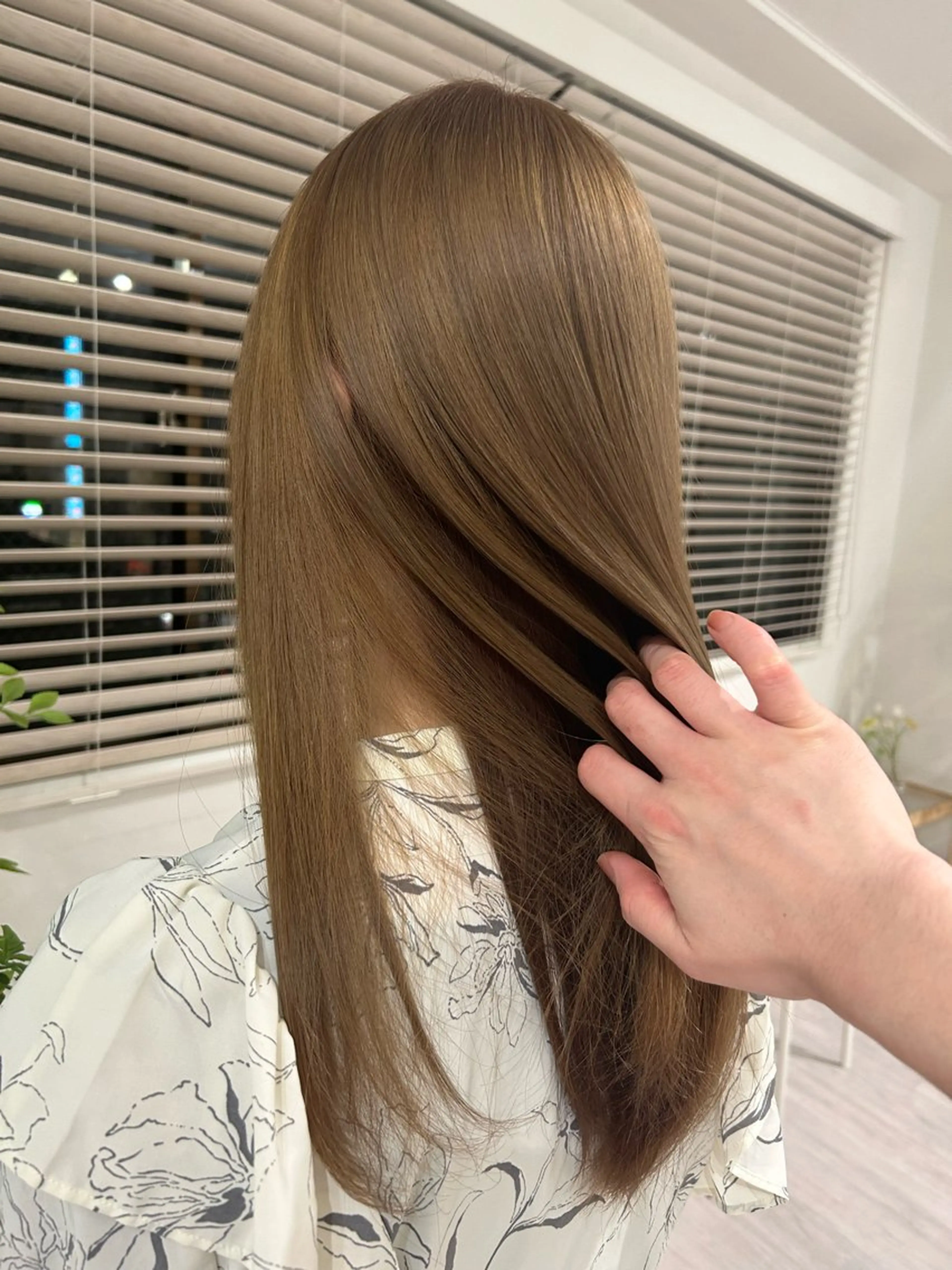 ロング カラー 💙まこと💙艶 カラー(Rico)のヘアスタイル