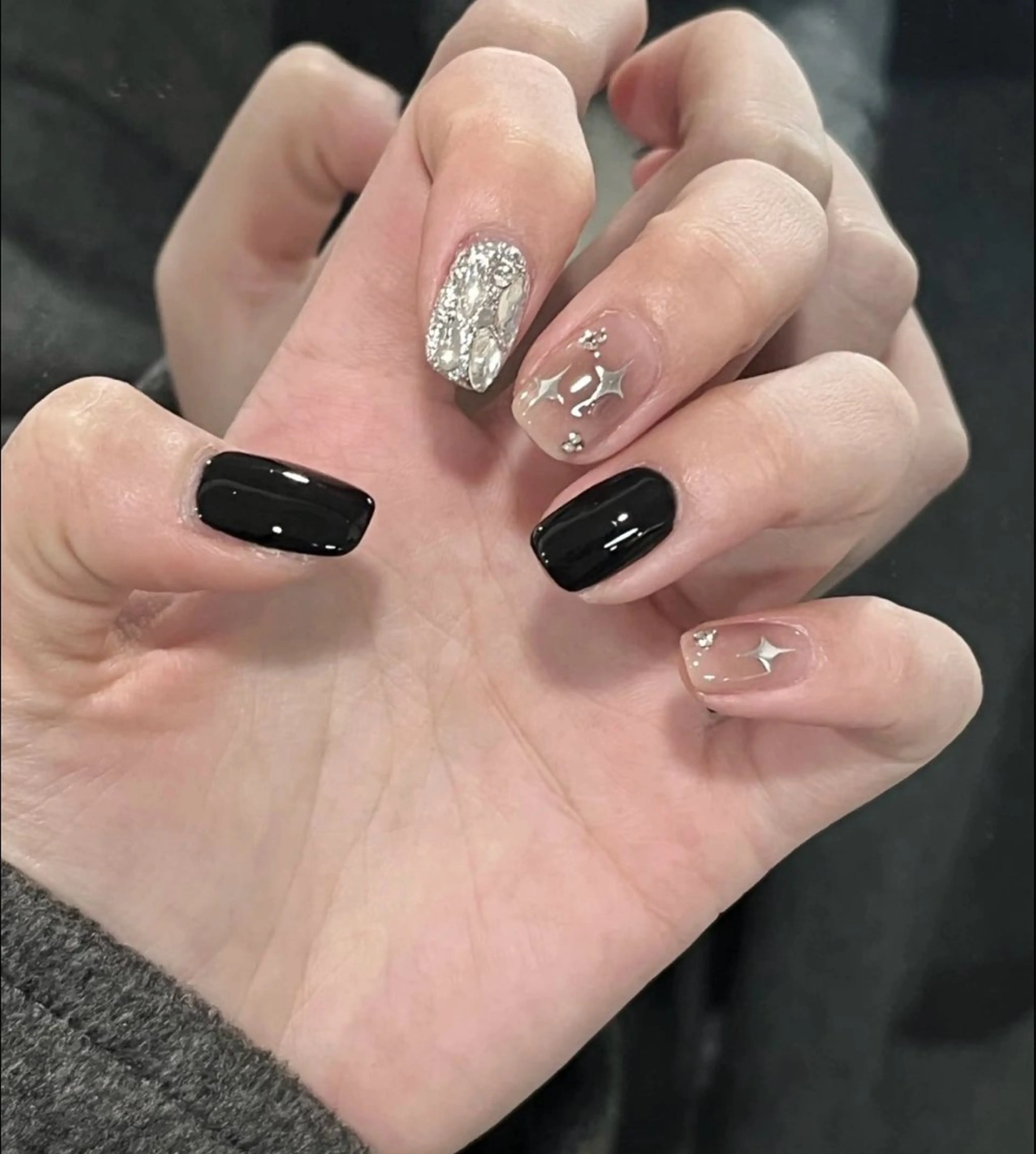 ネイル アートネイル チークネイル 長さ出し フットネイル ジェルネイル 山田 由奈のネイルデザイン