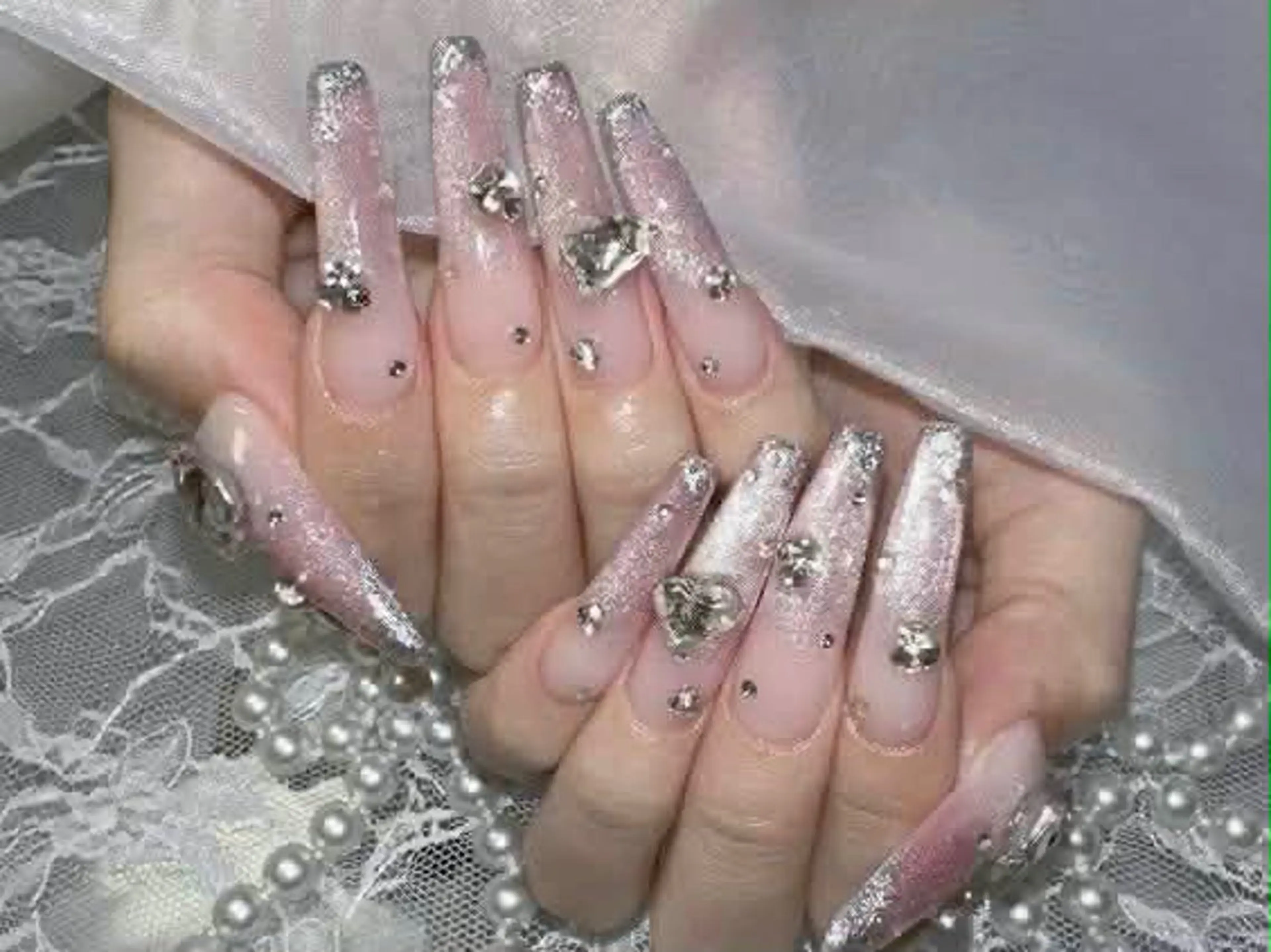 ネイル ジェルネイル 韓国ネイル 持ち込み オフィスネイル ワンホンネイル MiO nailのネイルデザイン
