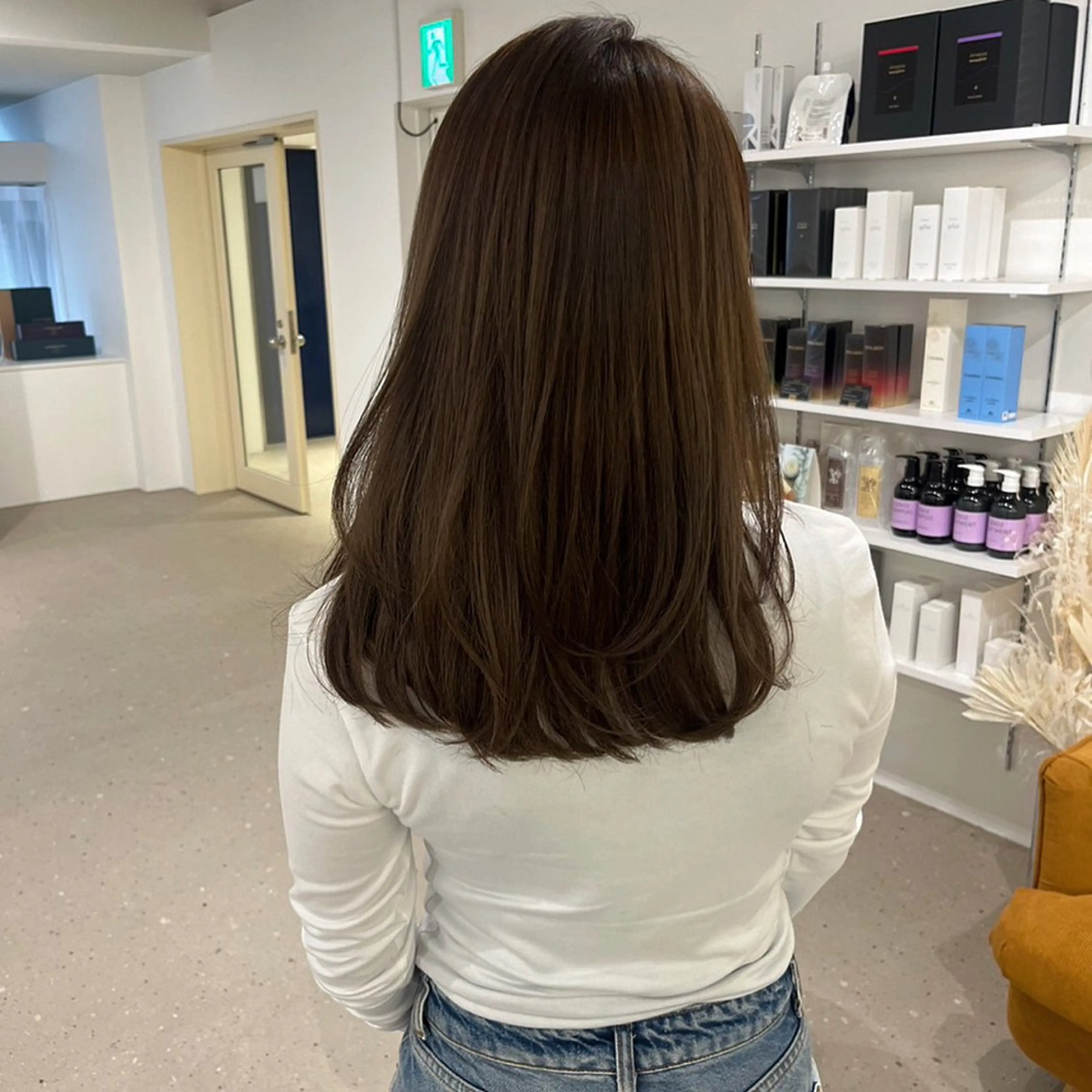 セミロング ヘアカラー 小西 瑞穂のヘアスタイル