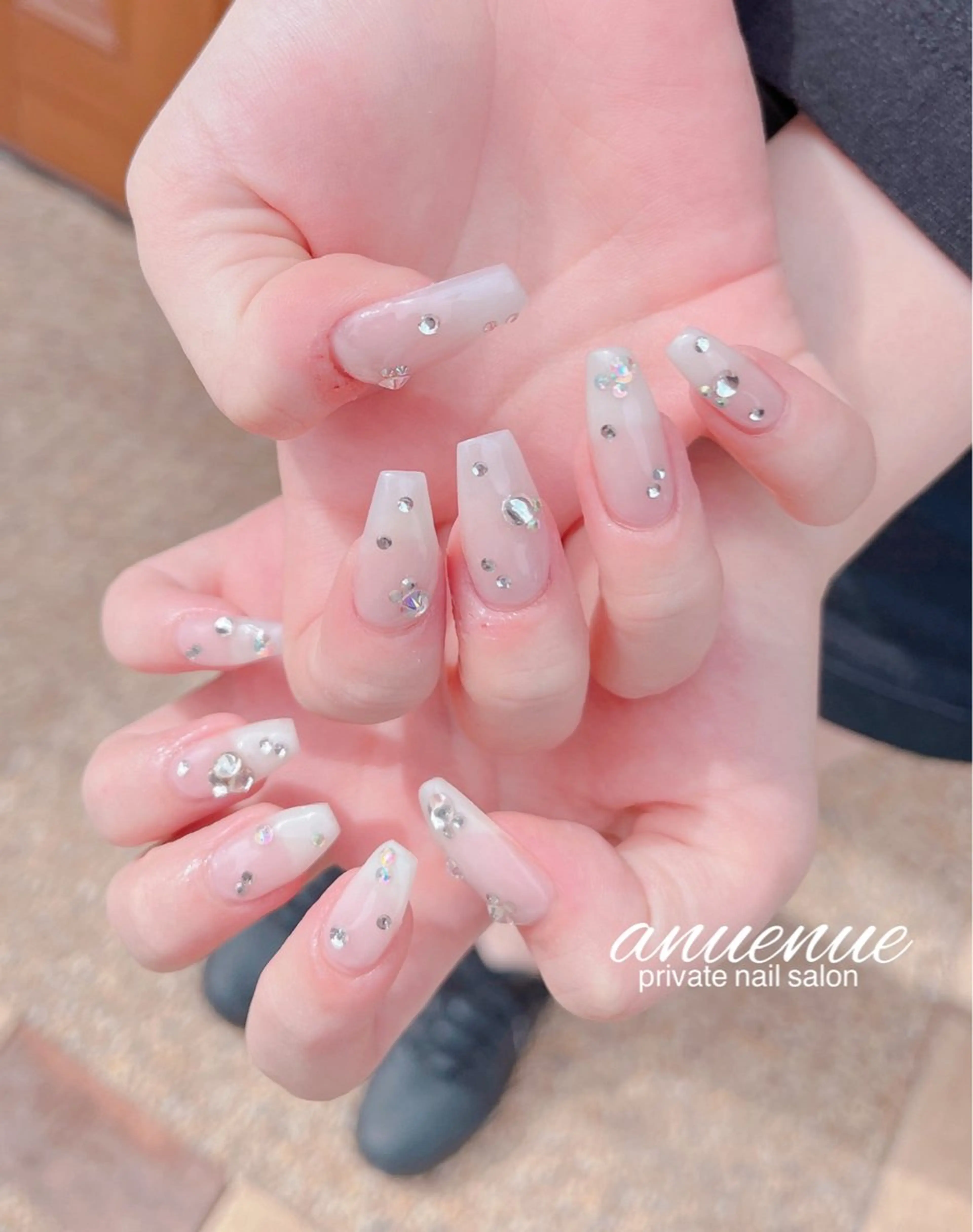 ネイル anuenu eのネイルデザイン