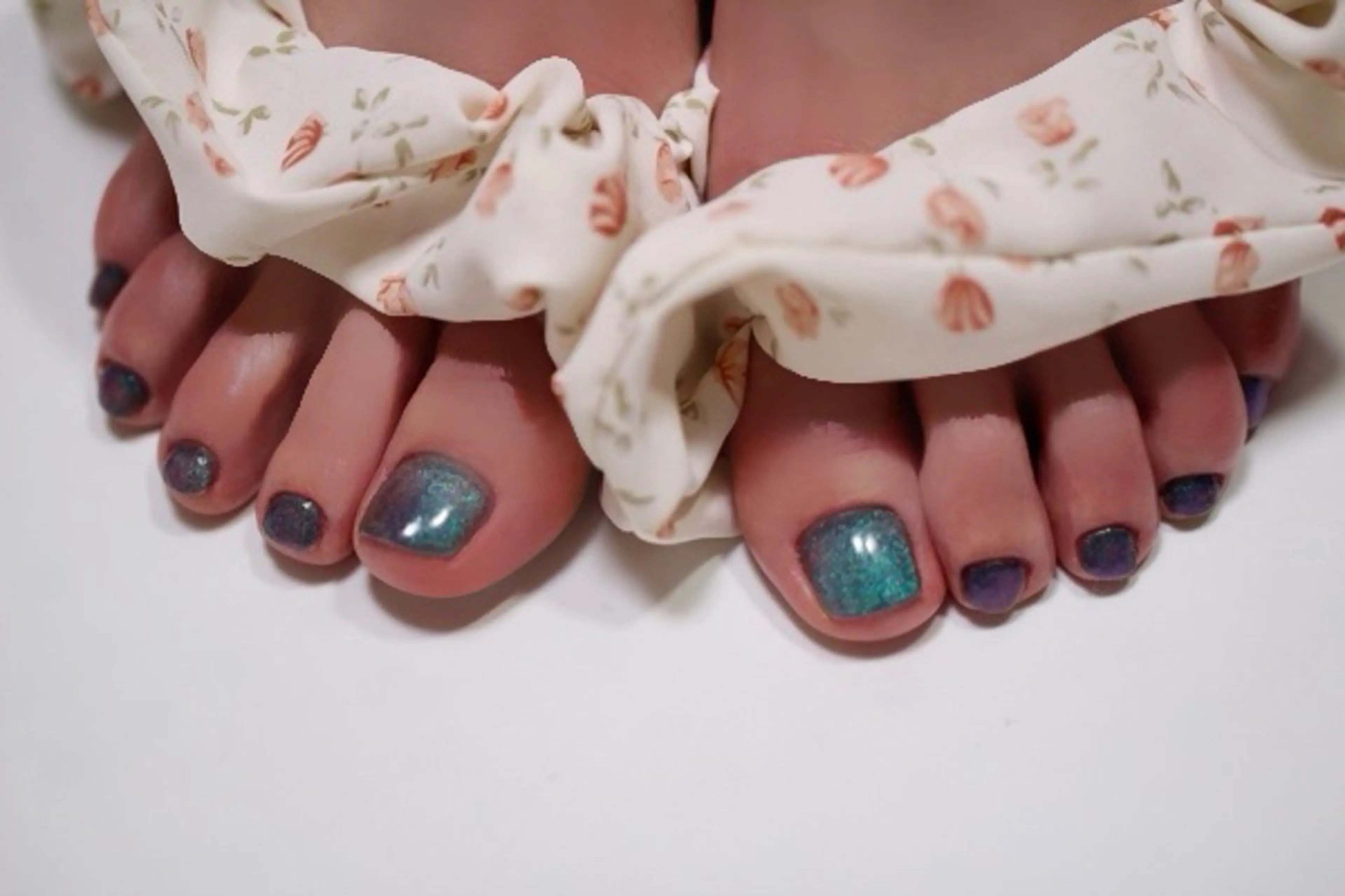 ネイル フットネイル ジェルネイル マグネットネイル しみ えんのネイルデザイン