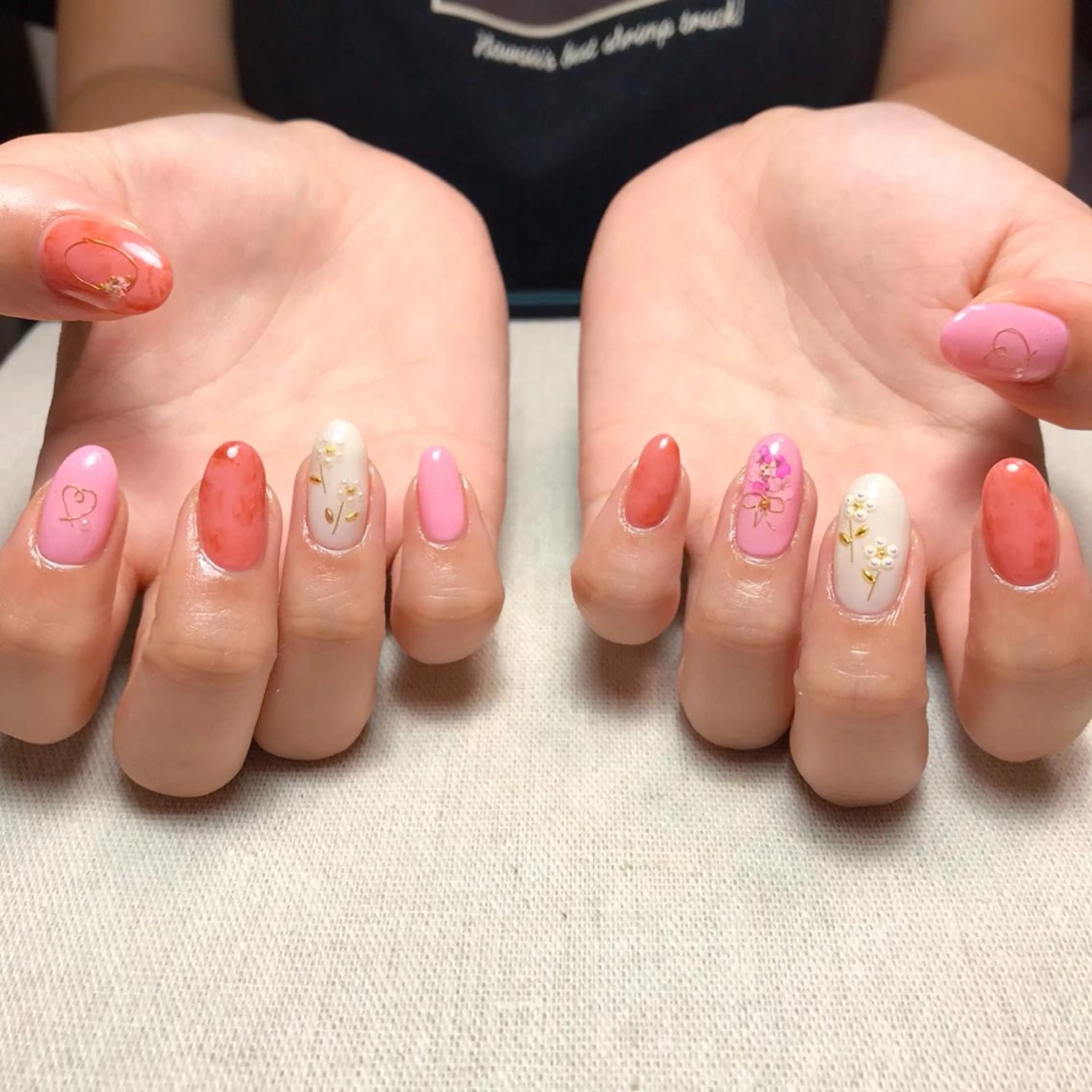 ネイル ハンドネイル 💅chainail _aiのネイルデザイン