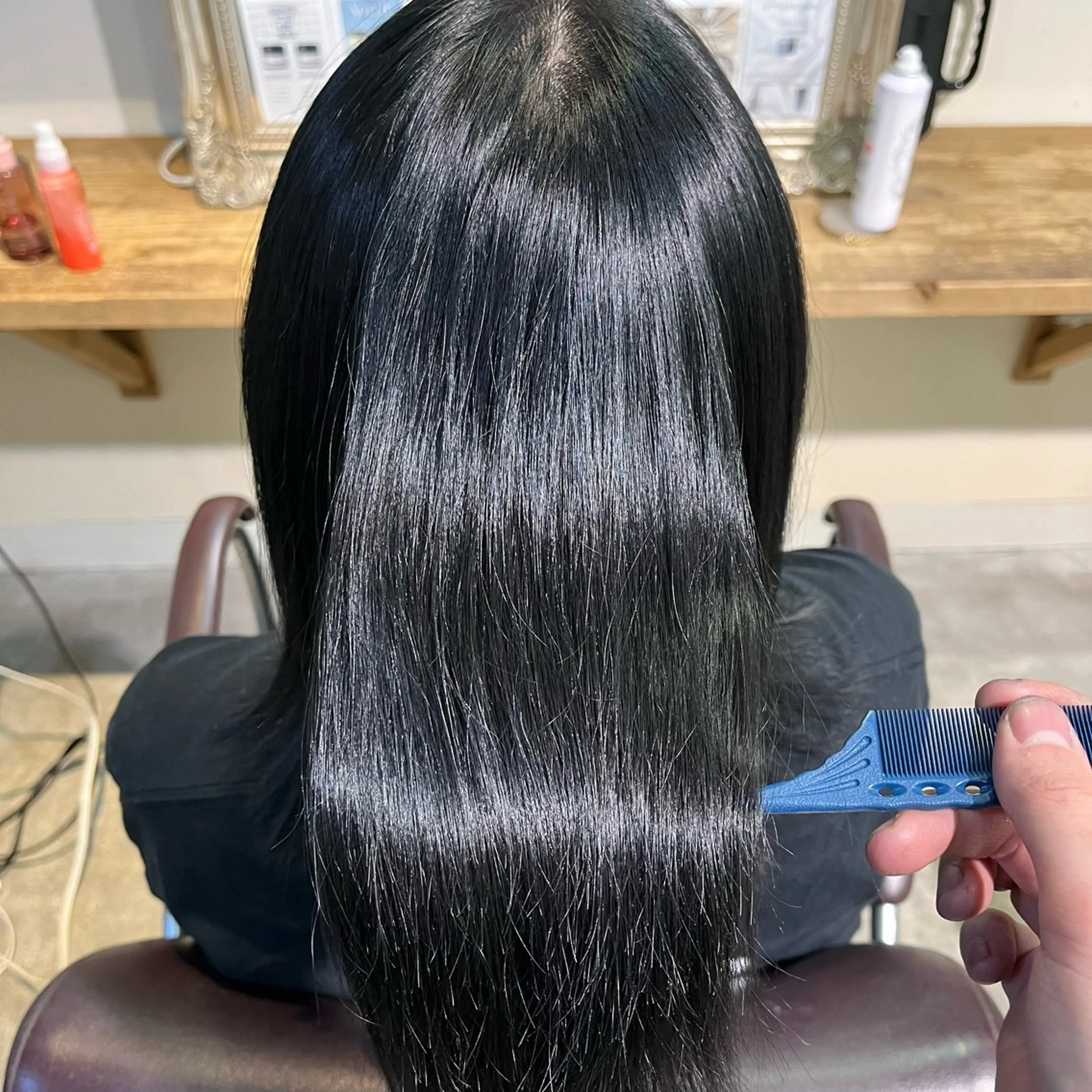 ミディアム カラー ヘアカラー トリートメント フェザーパーマ🌙 毛流れ yuzukiのヘアスタイル