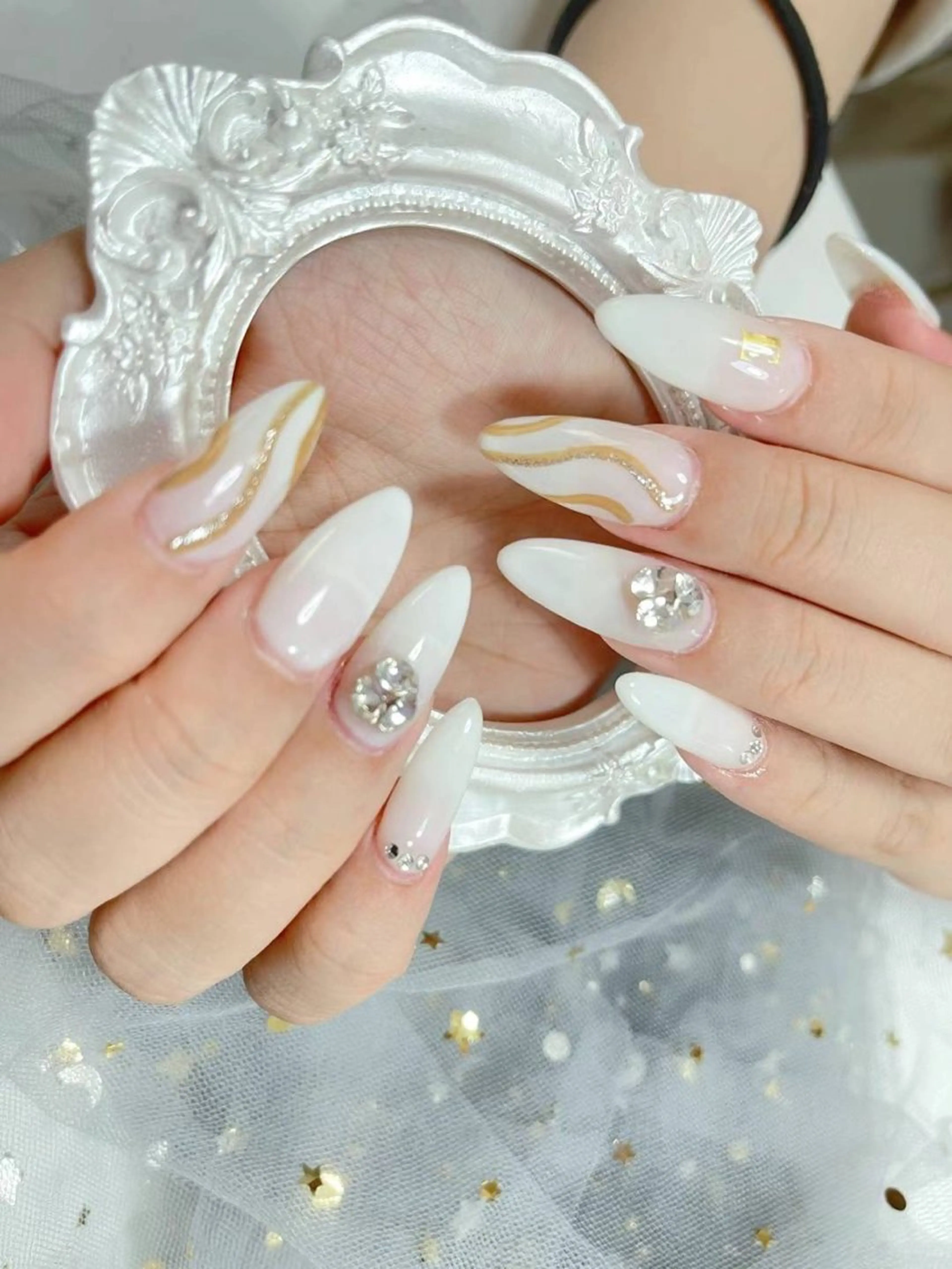 ネイル ハンドネイル 🎀ネイルサロン エクラYUI🎀のネイルデザイン