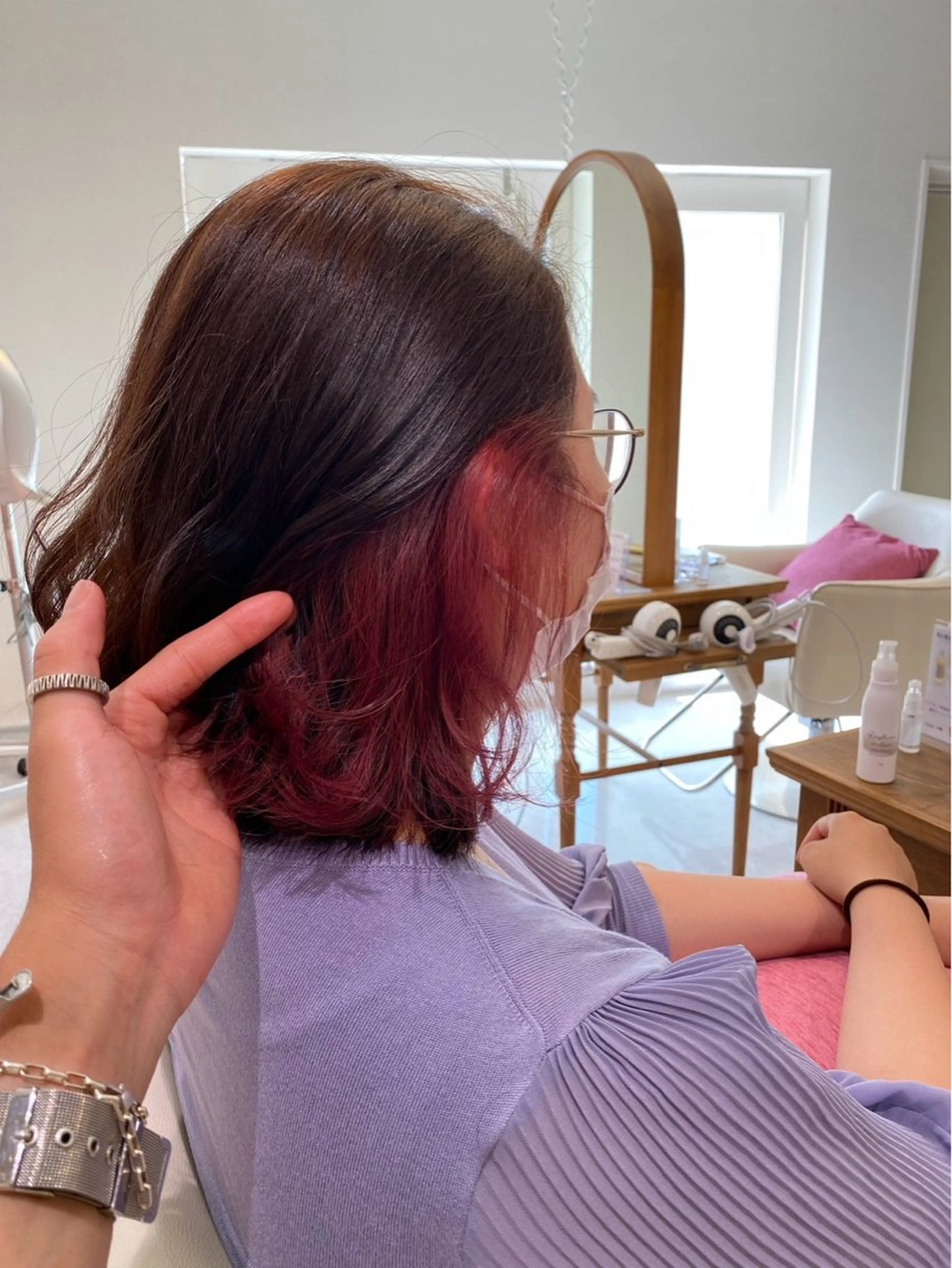 ミディアム カラー インナーカラー 中山 知優のヘアスタイル