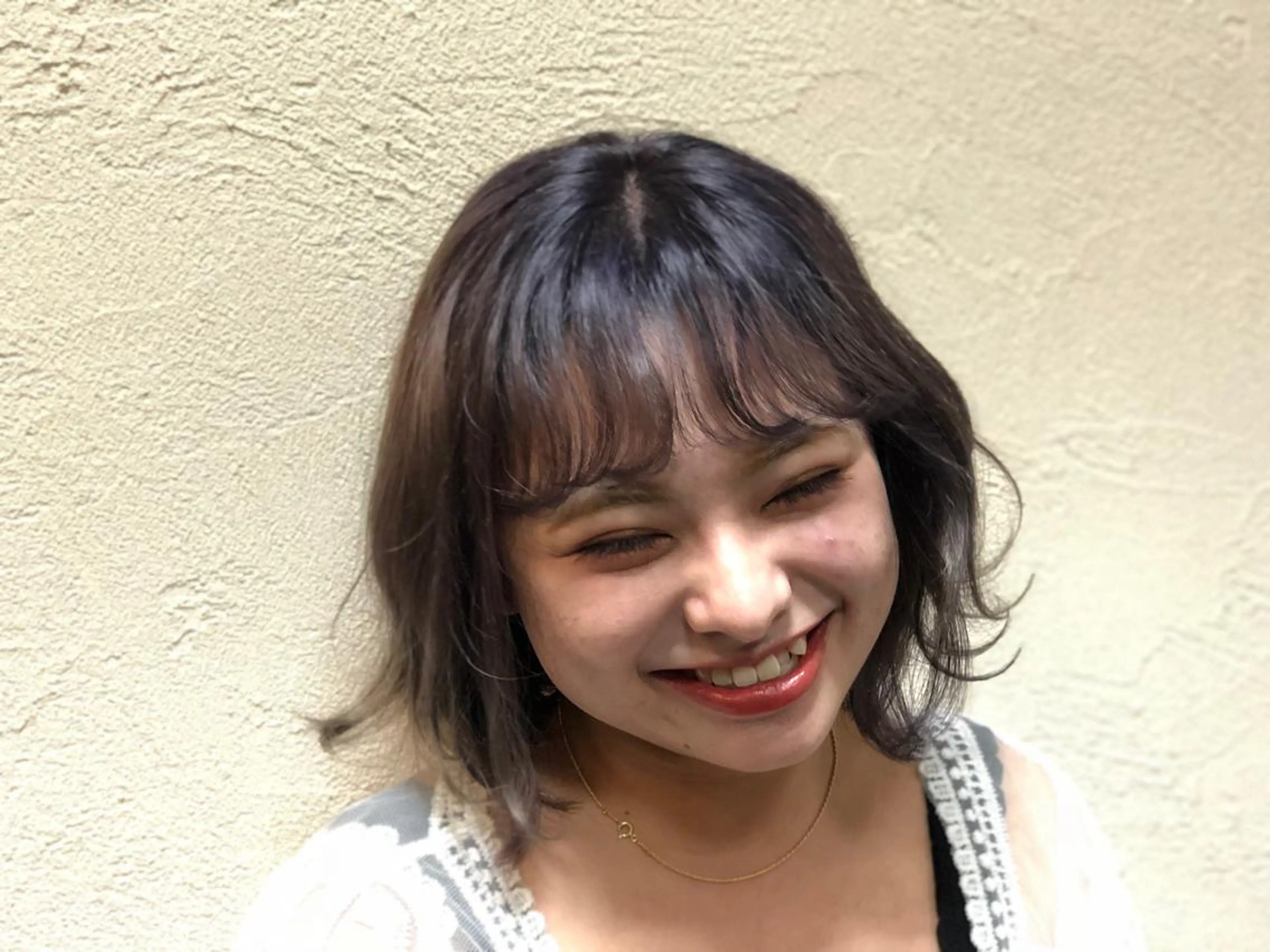 ミディアム Snaly カラー特化ページのヘアスタイル