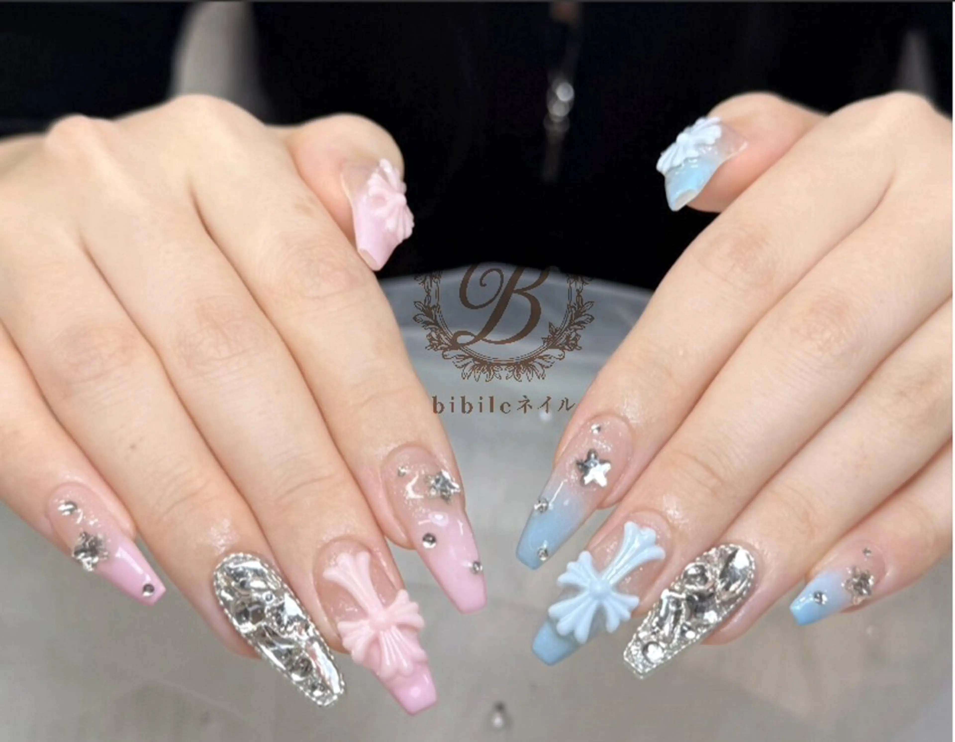 ネイル ハンドネイル 島尻 ユインのネイルデザイン