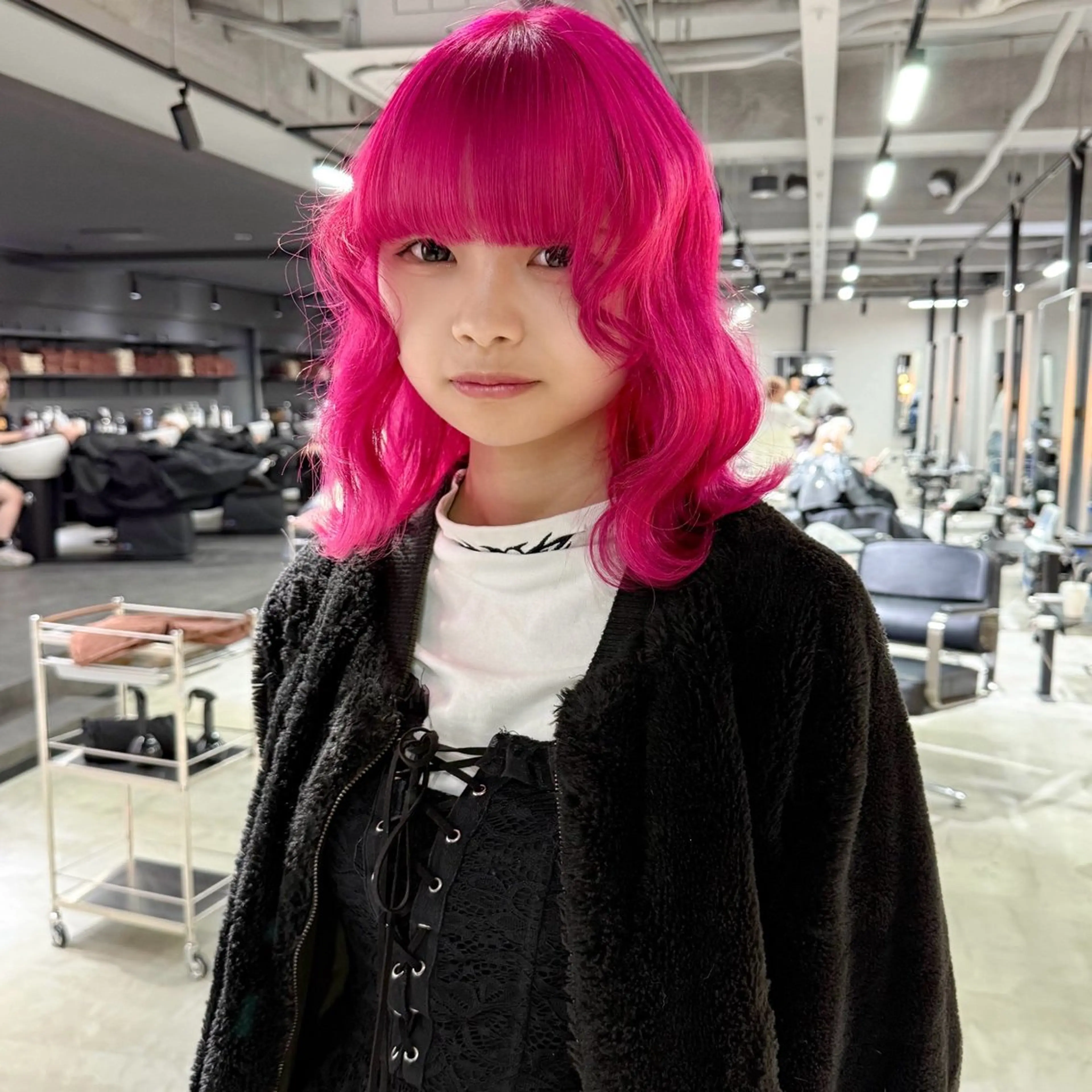 ミディアム カラー ヘアカラー トリートメント 🎀ミルクティー/暖 色×レイヤー/マリアのヘアスタイル