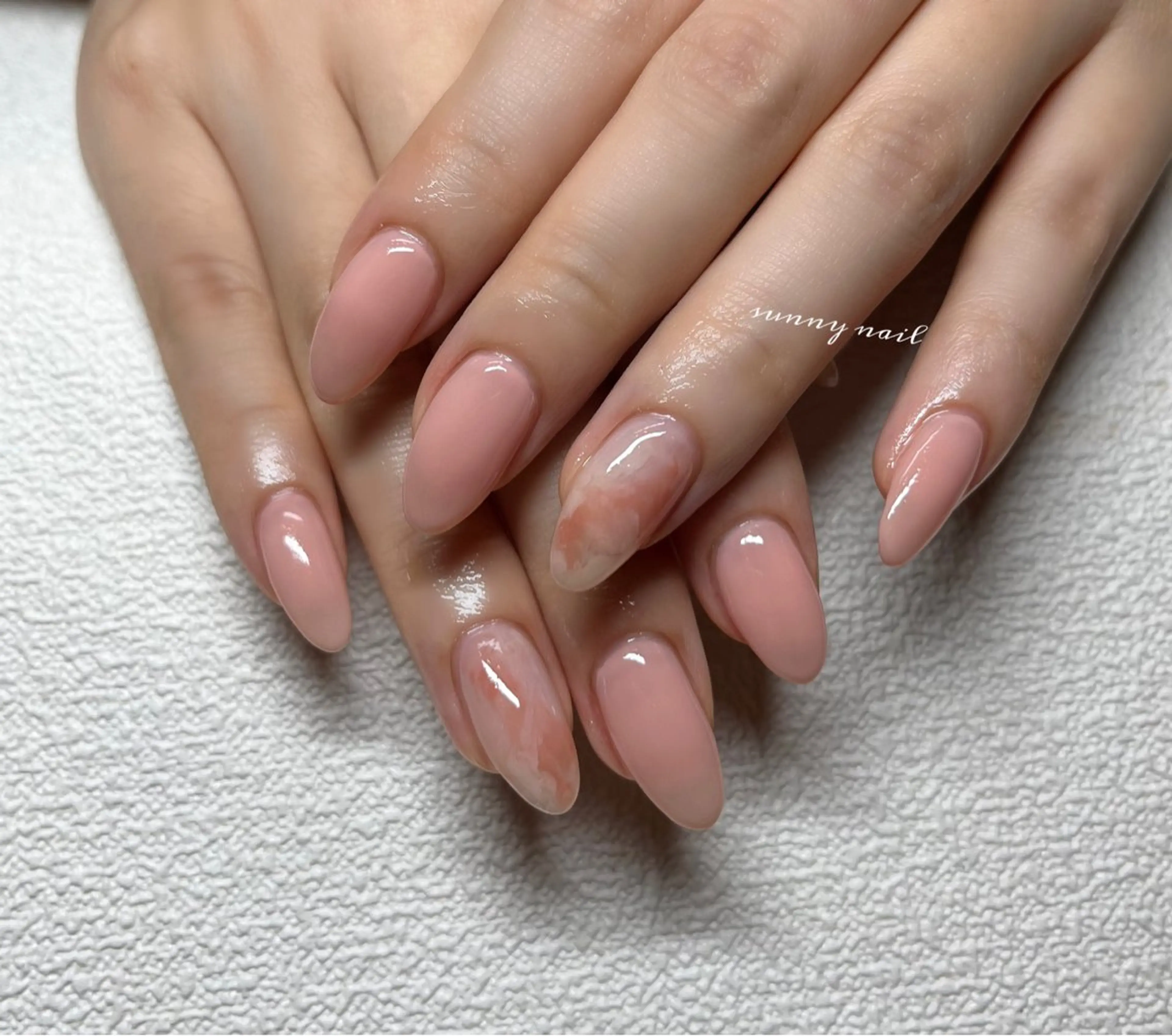 ネイル ジェルネイル 大理石ネイル(マーブル) パラジェル ピンク sunny nailのネイルデザイン