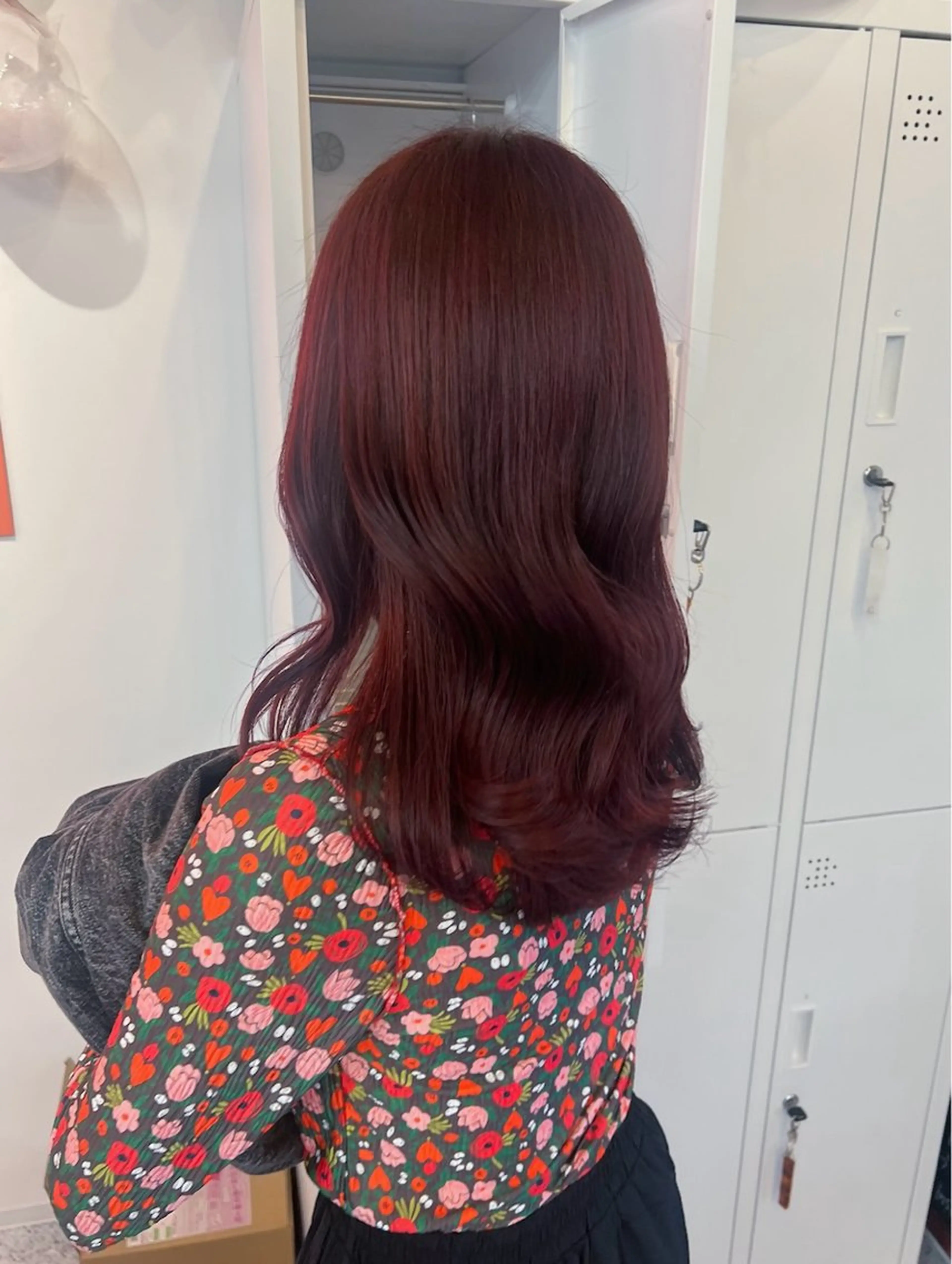 カラー ダブルカラー レッドカラー カット ヘアカラー トリートメント cher. naoのヘアスタイル