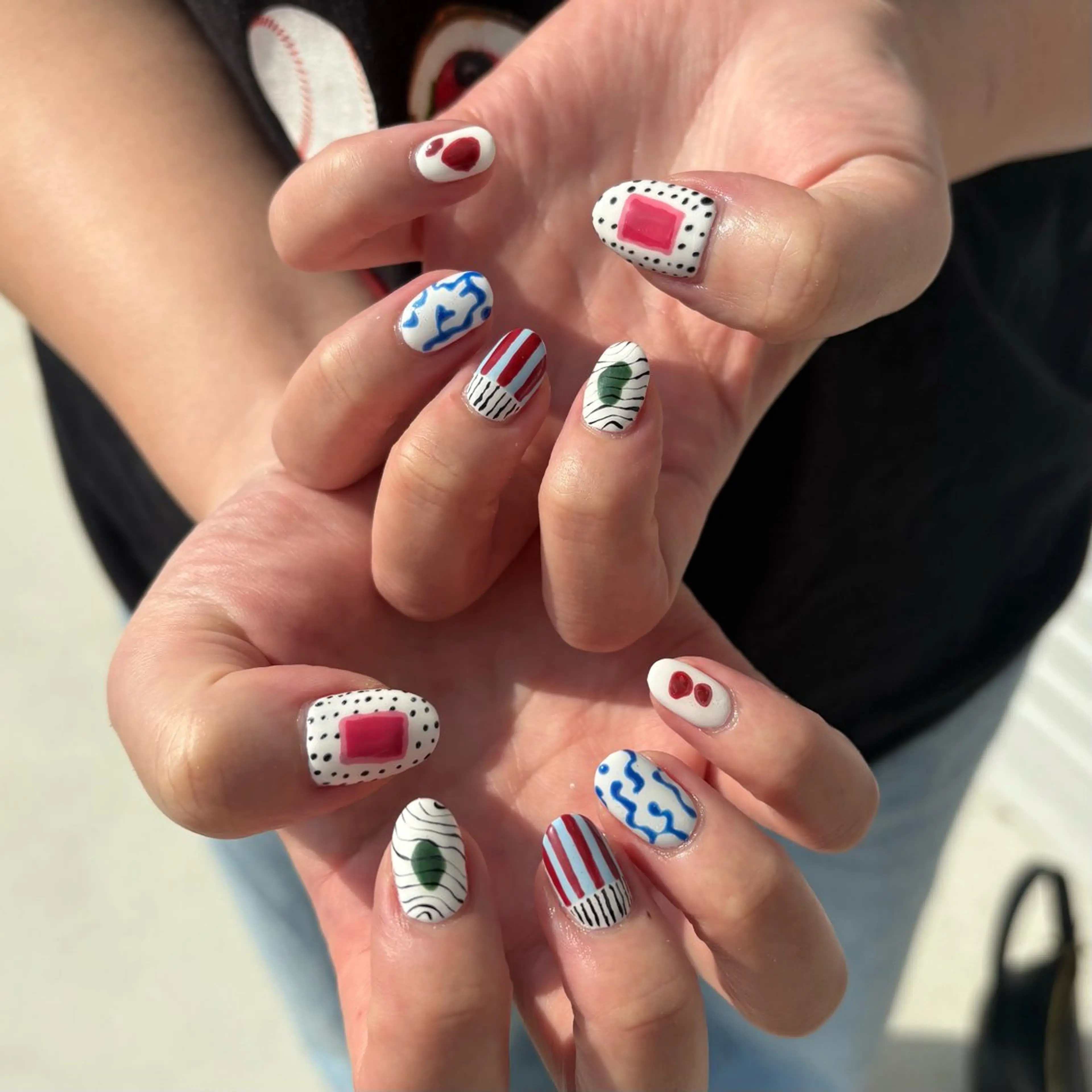 ネイル ハンドネイル ネイルサロンAmo 🎀のネイルデザイン