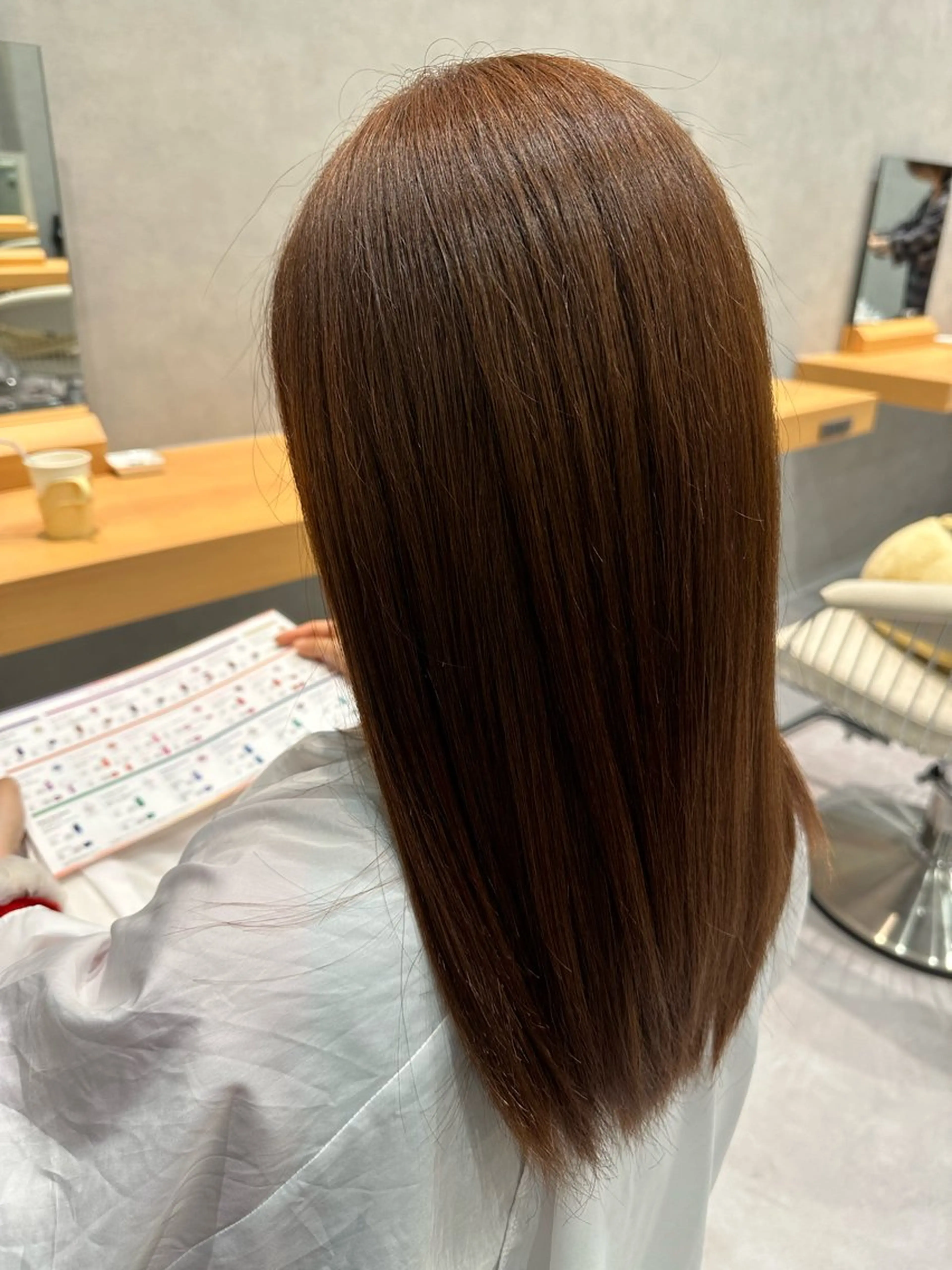 ミディアム 森 沙織のヘアスタイル