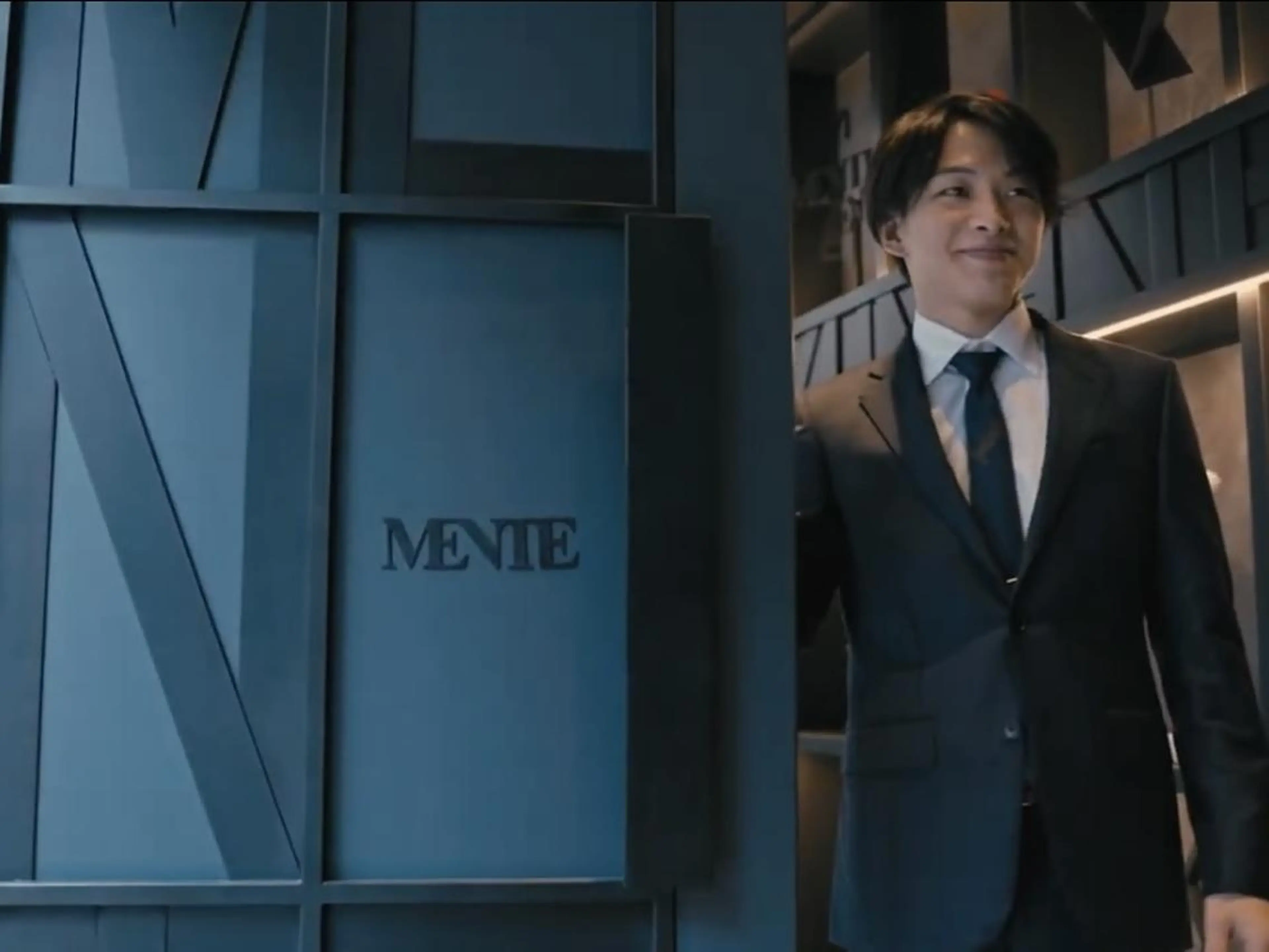 アイブロウ MENTE 梅田店 メンズ専用美容サロンの眉毛・アイブロウイメージ