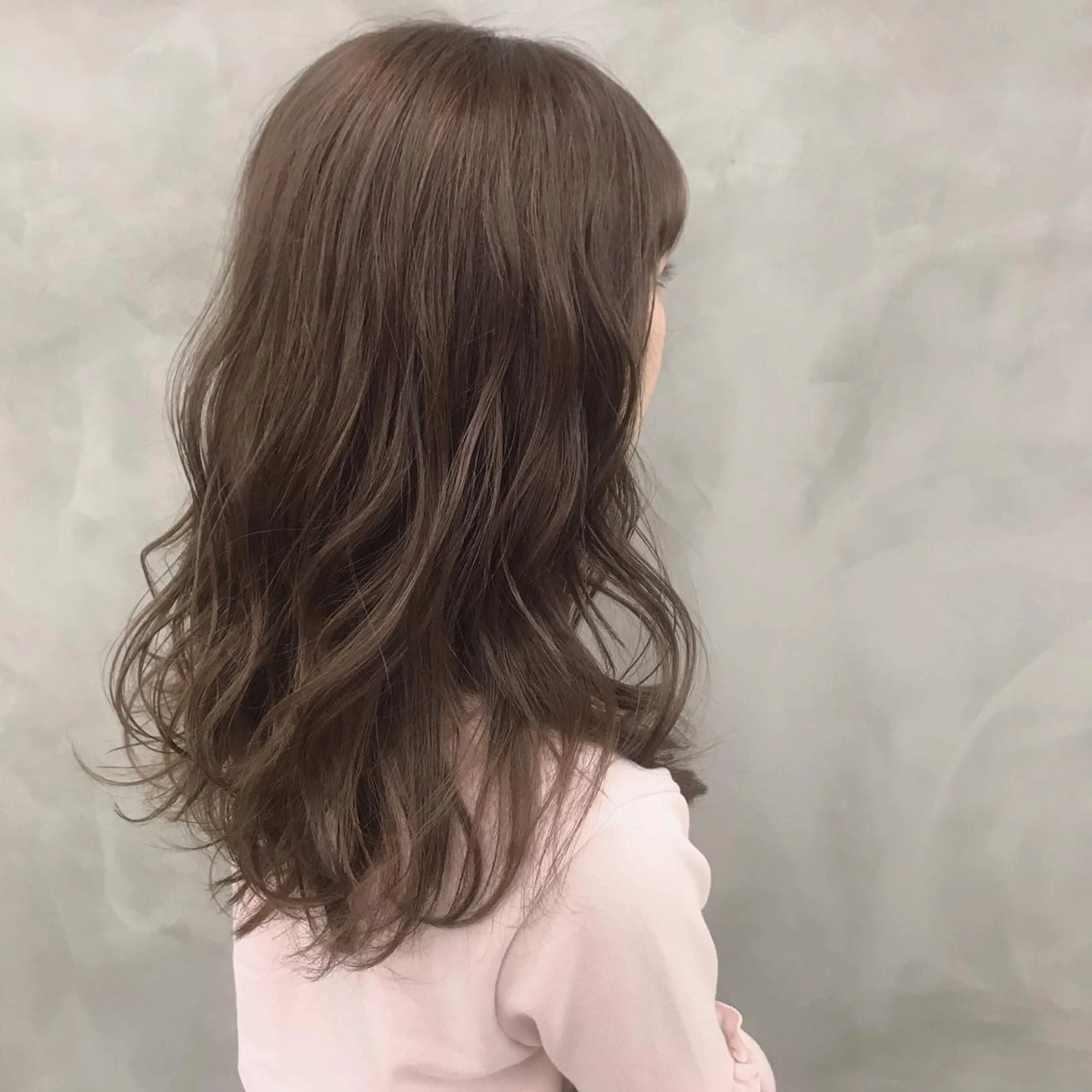 ロング カラー ブリーチ 透明感カラー イルミナカラー ブリーチなしカラー suu所属・🐝 hachi🐝のヘアスタイル