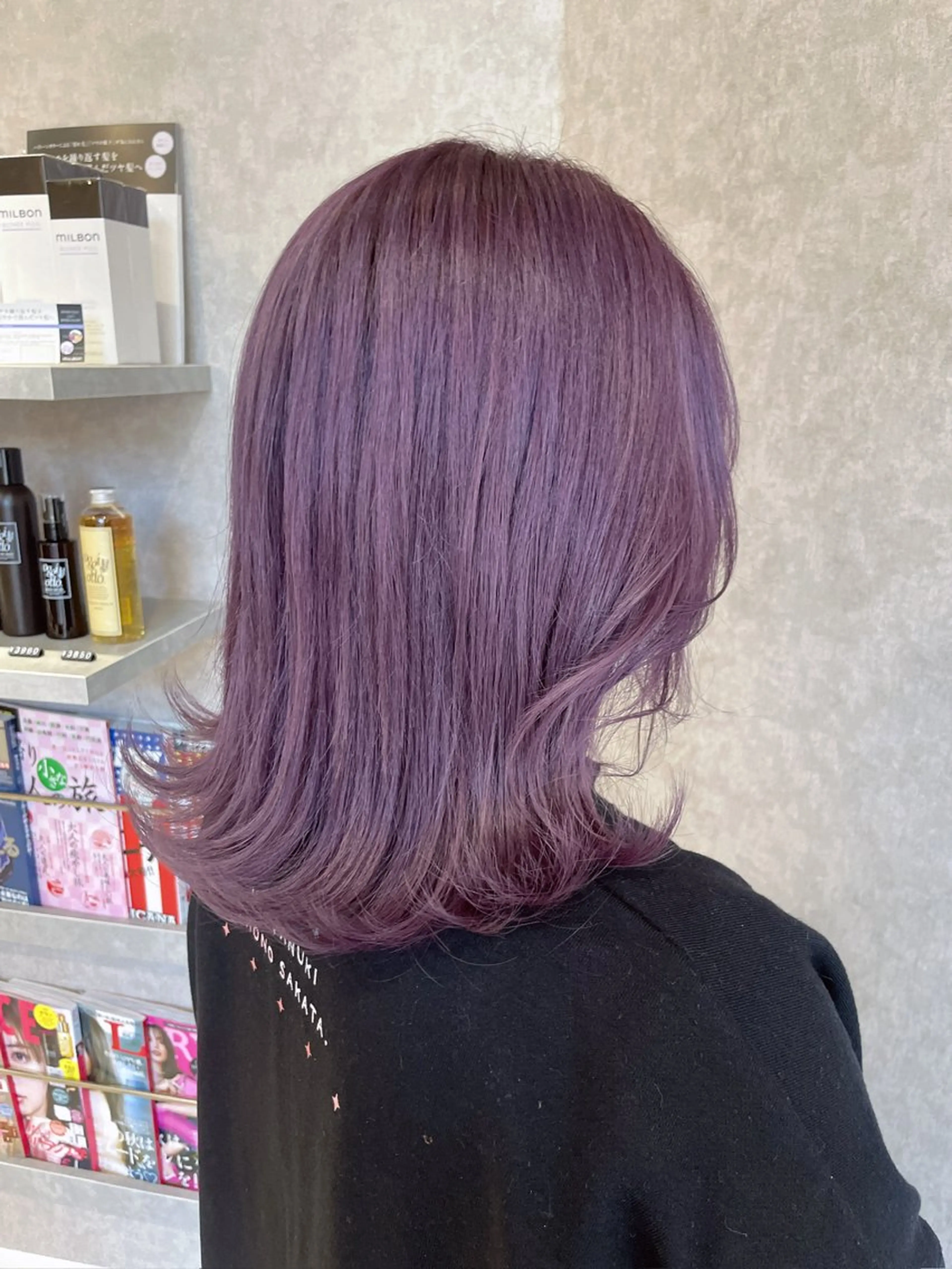 ミディアム カラー ヘアカラー Rina  のヘアスタイル