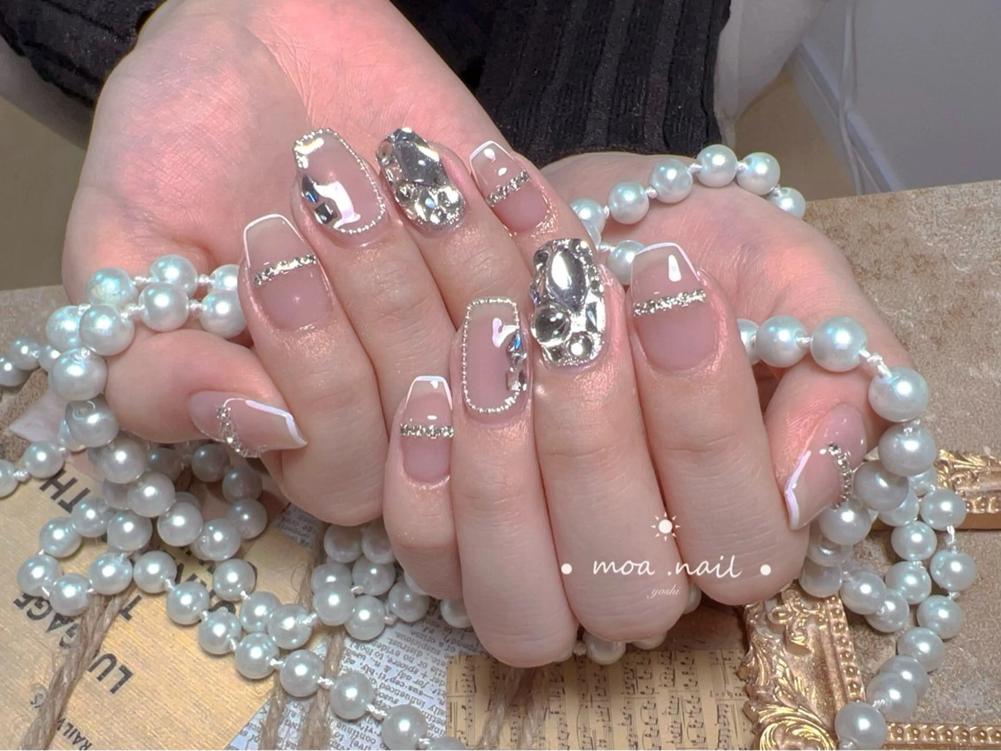 ネイル MOA NAIL所属・MoaNail🫶 Yoshiのネイルデザイン