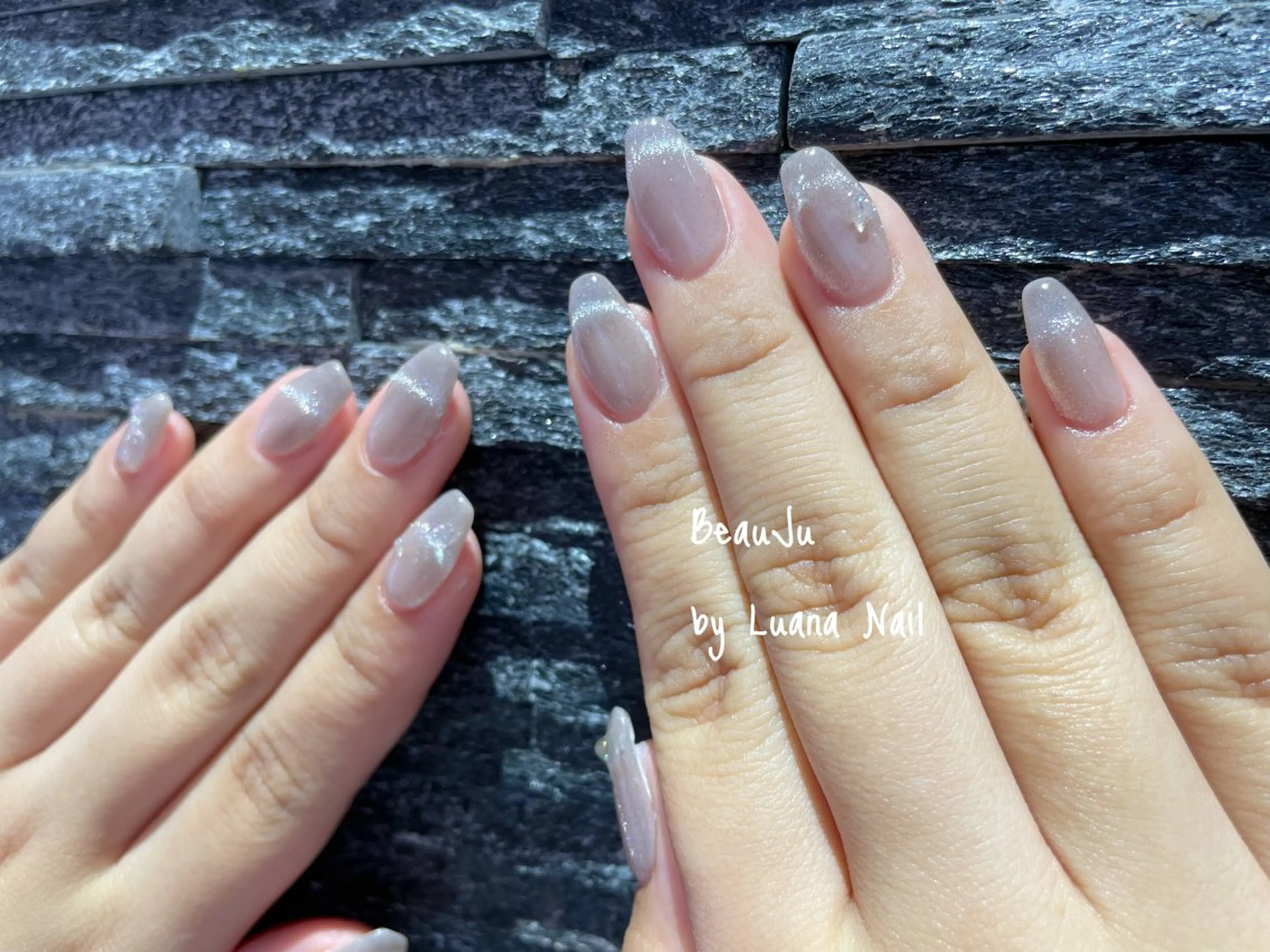ネイル マグネットネイル ハンドネイル BeauJu by Luana Nailのネイルデザイン