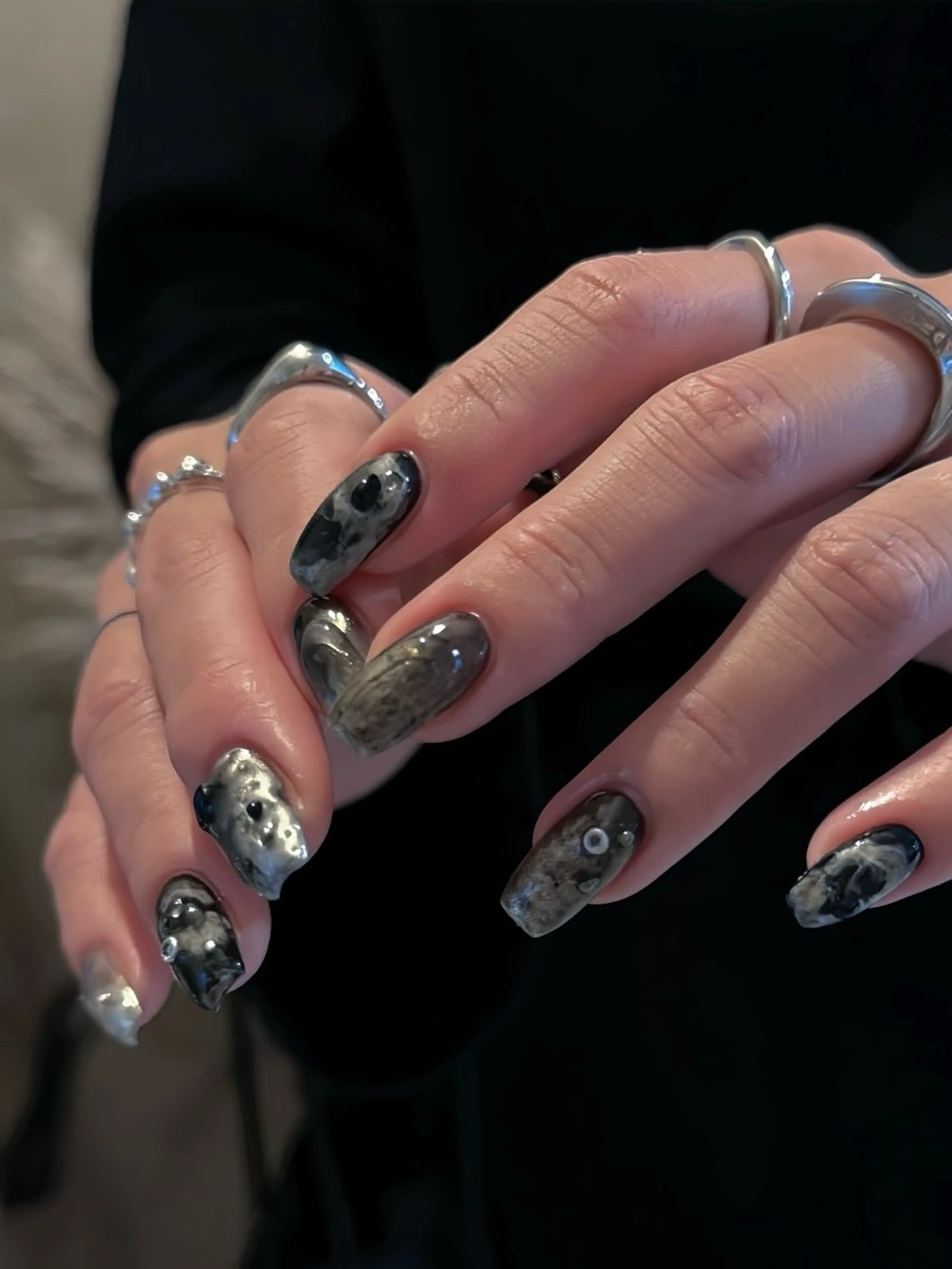 ネイル アートネイル 韓国ネイル ニュアンスネイル ぷっくりネイル talo .のネイルデザイン