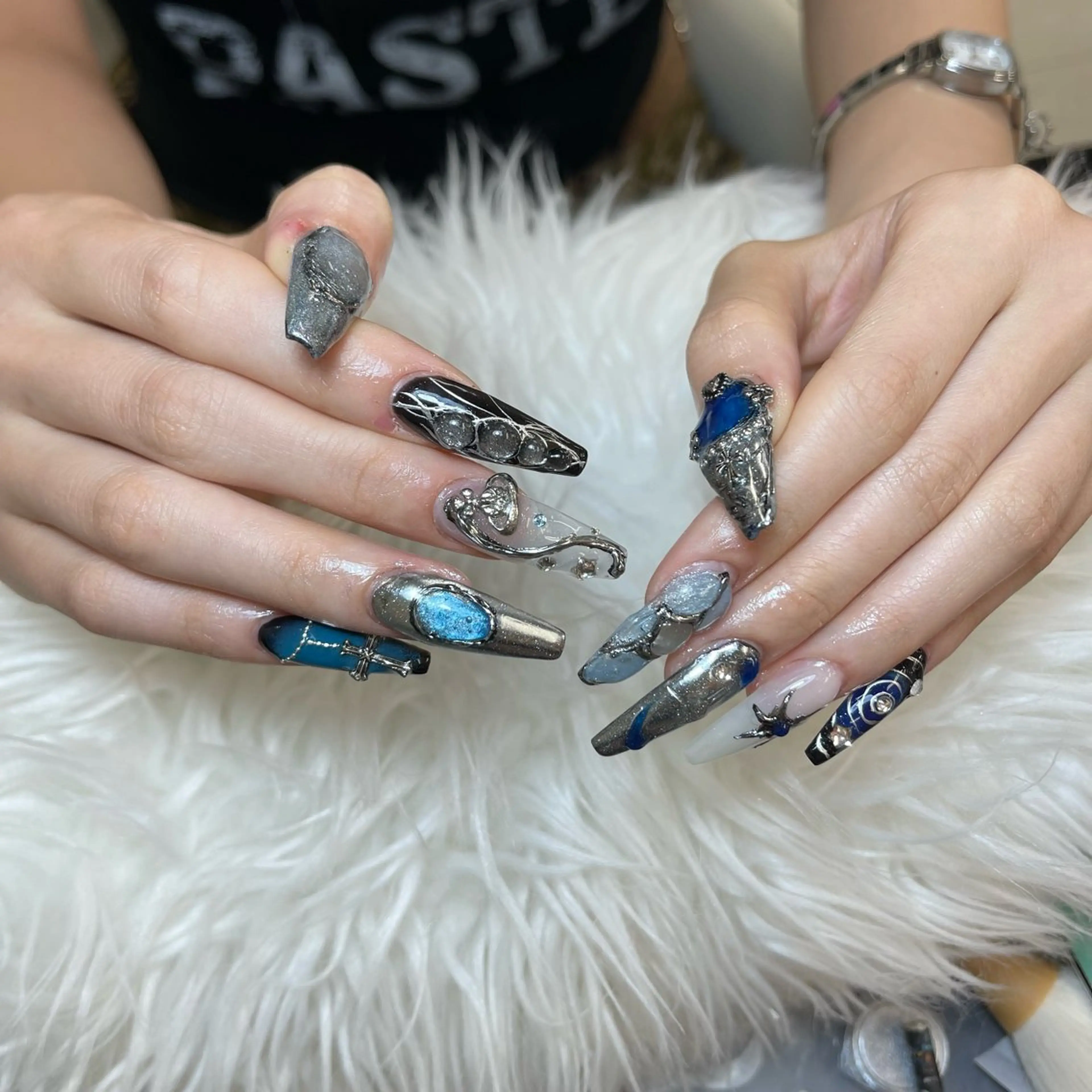 ネイル ハンドネイル ANH NAIL ゴテゴテ専門店💎のネイルデザイン