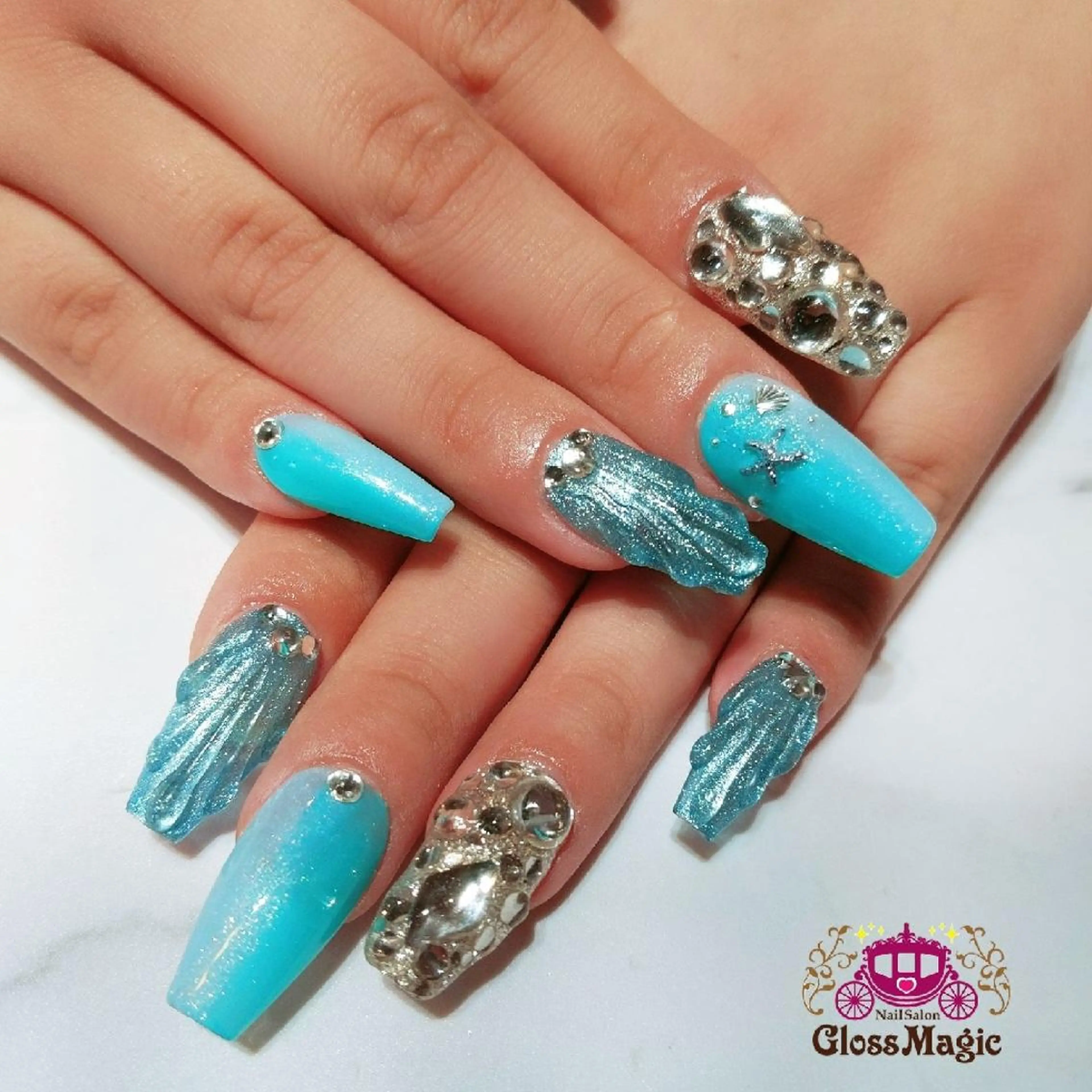 ネイル ハンドネイル あ きのネイルデザイン