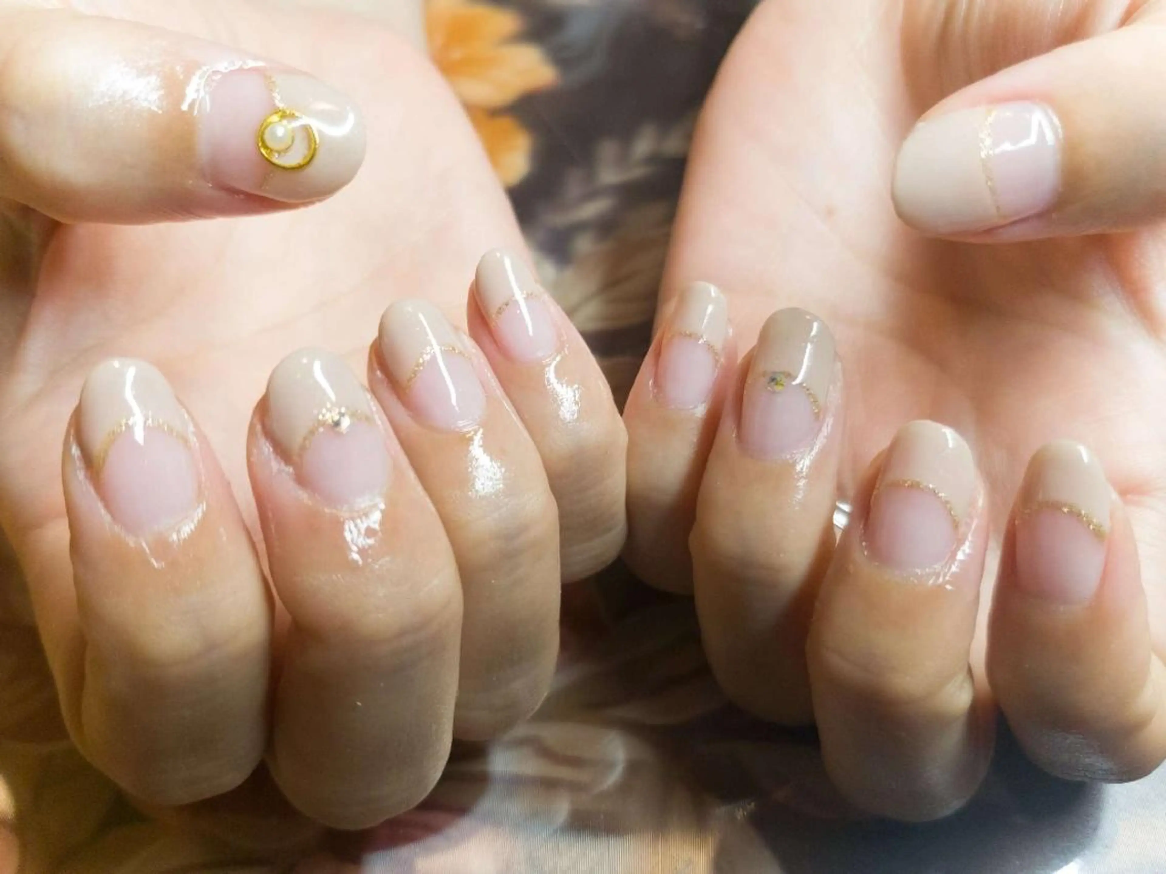 ネイル オフィスネイル シンプルネイル 櫛の屋浜口店所属・櫛の屋浜口店 sumireのネイルデザイン