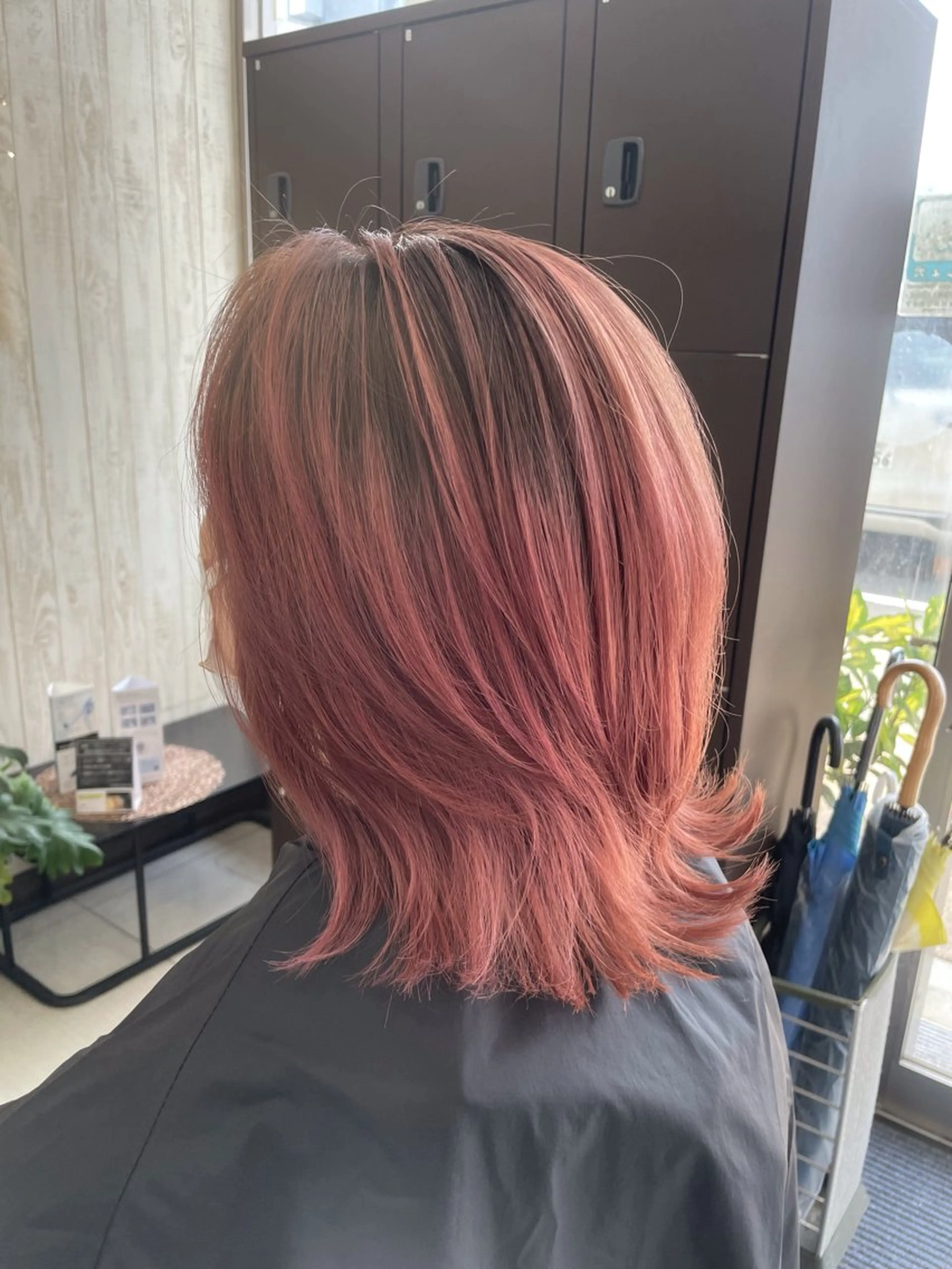 ミディアム カラー 💫カットパーマ💫 伊原虎太郎のヘアスタイル