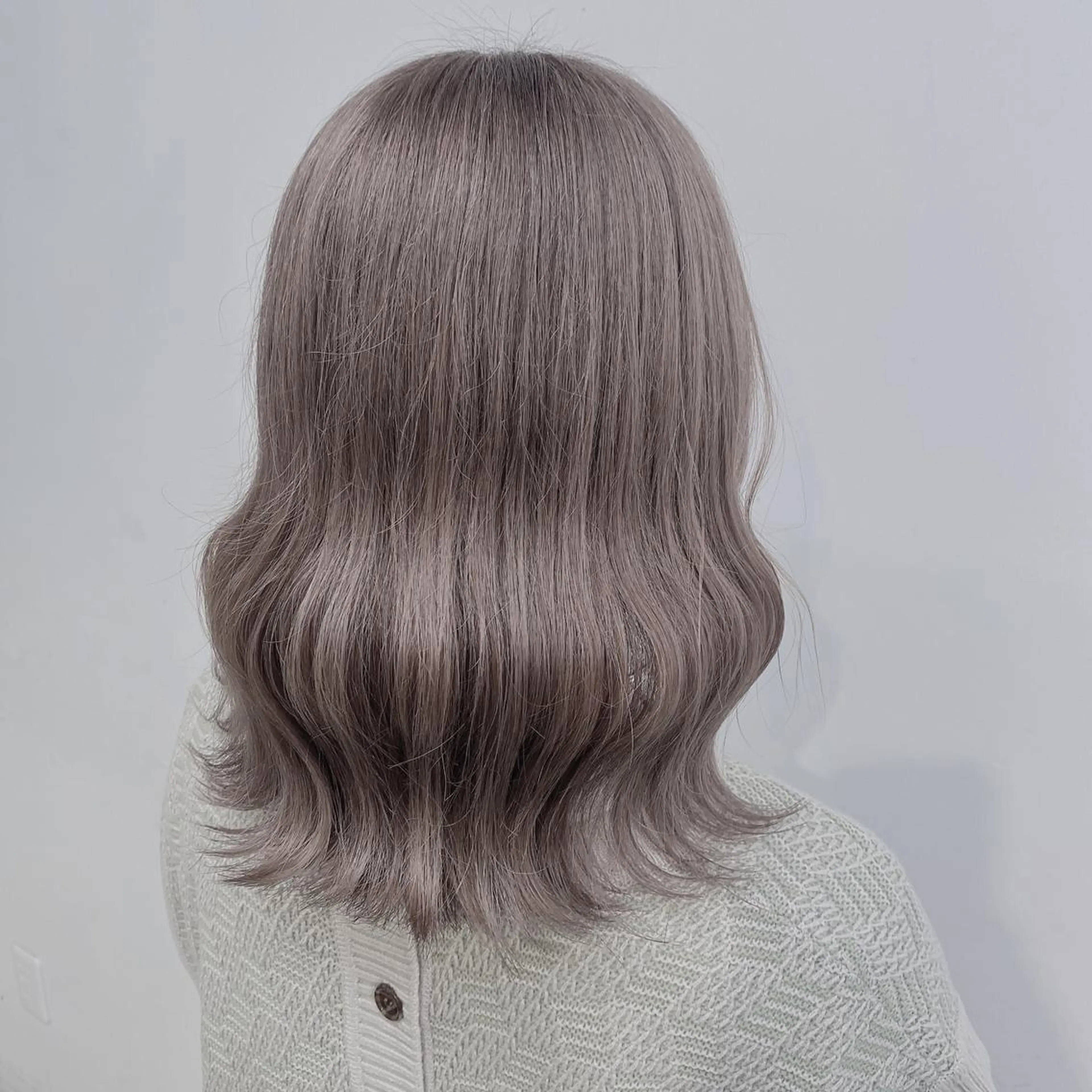 ミディアム ヘアカラー トリートメント ヘッドスパ ヘアセット 公式🎠LAND 池袋店🎠のヘアスタイル