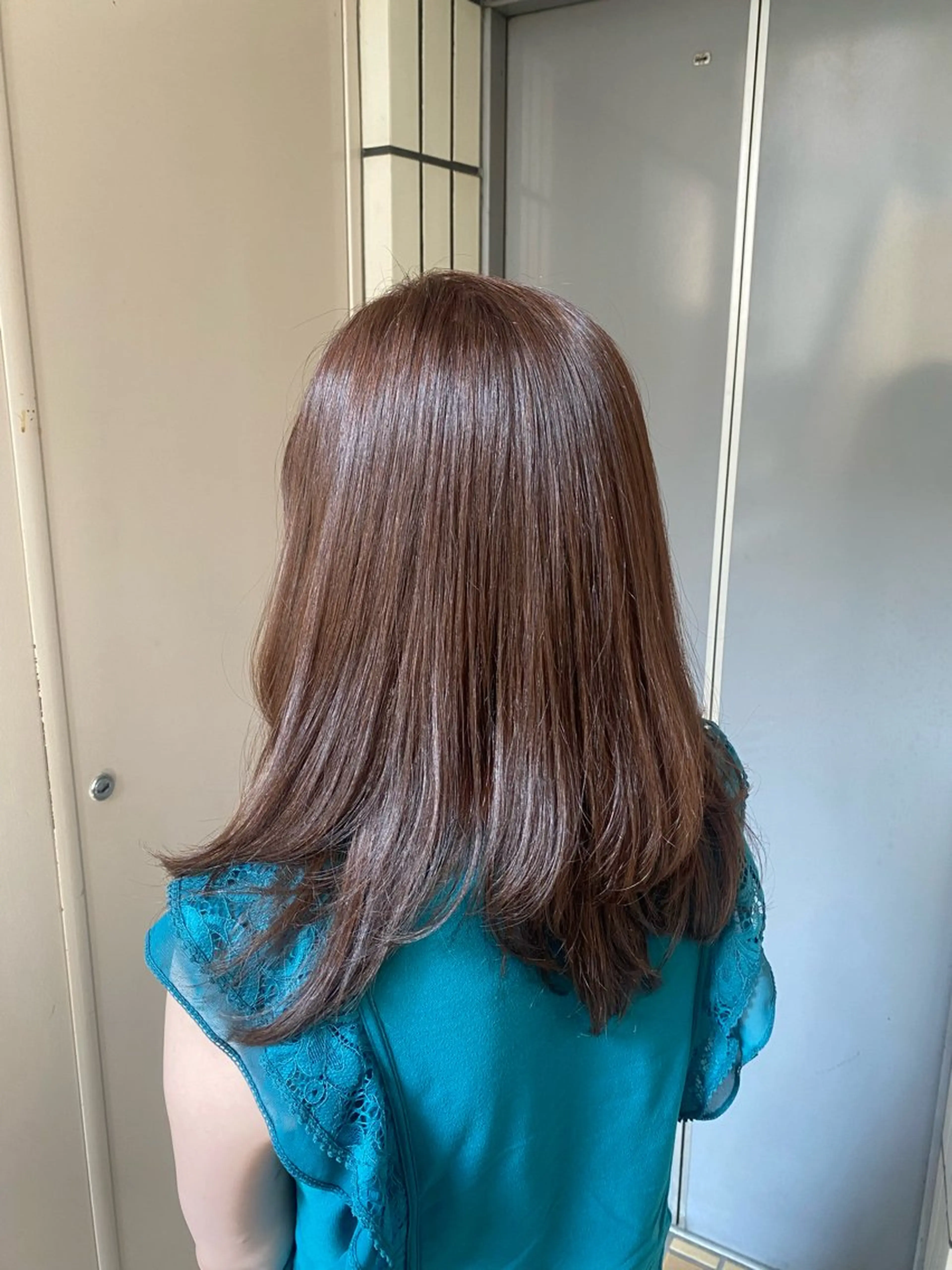 セミロング カラー レイヤーカット ホソカワ マイカ ★彡のヘアスタイル