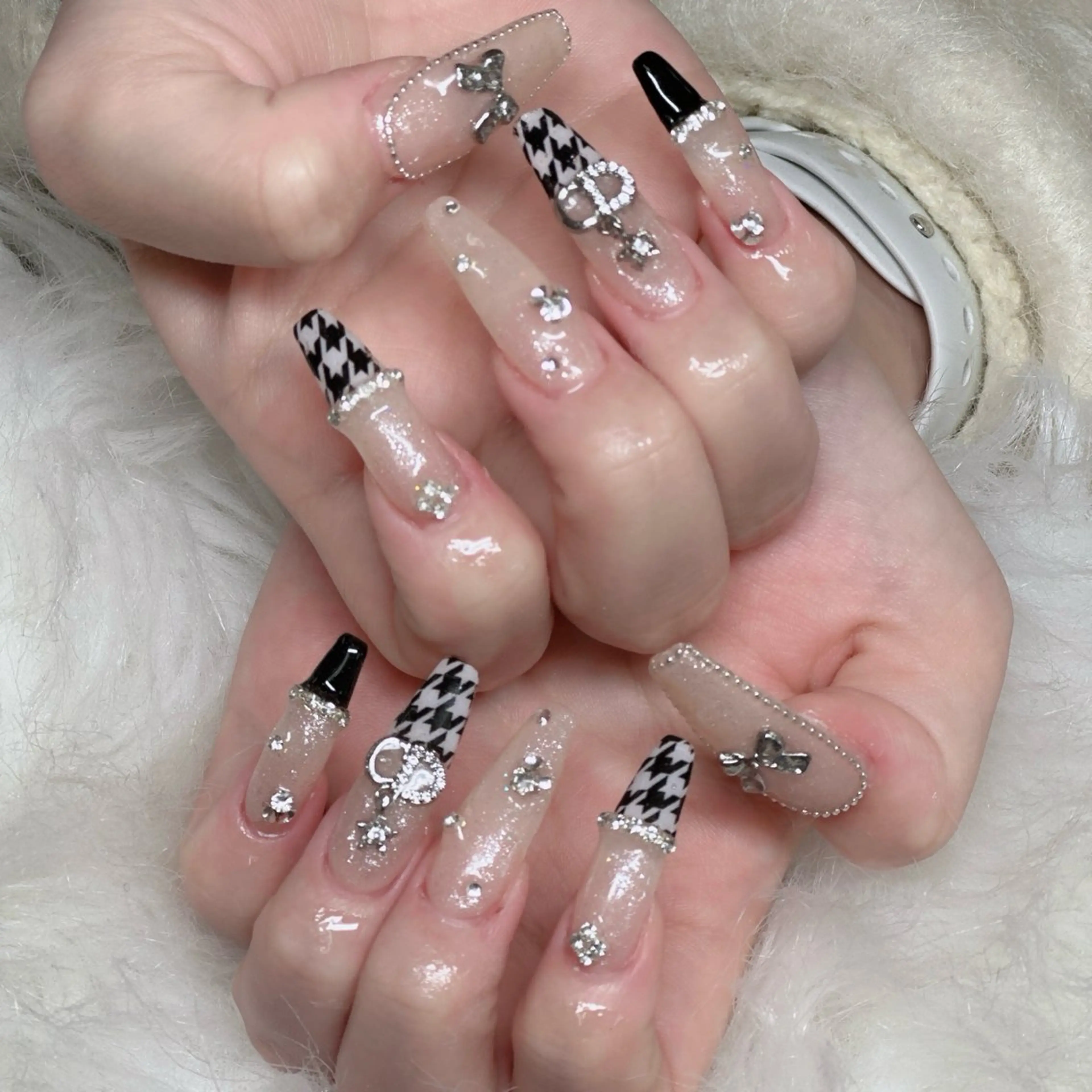 ネイル ロングネイル マグネットネイル リボン 夏ネイル スーパーロングネイル ハンドネイル Hani Nail XUKAのネイルデザイン