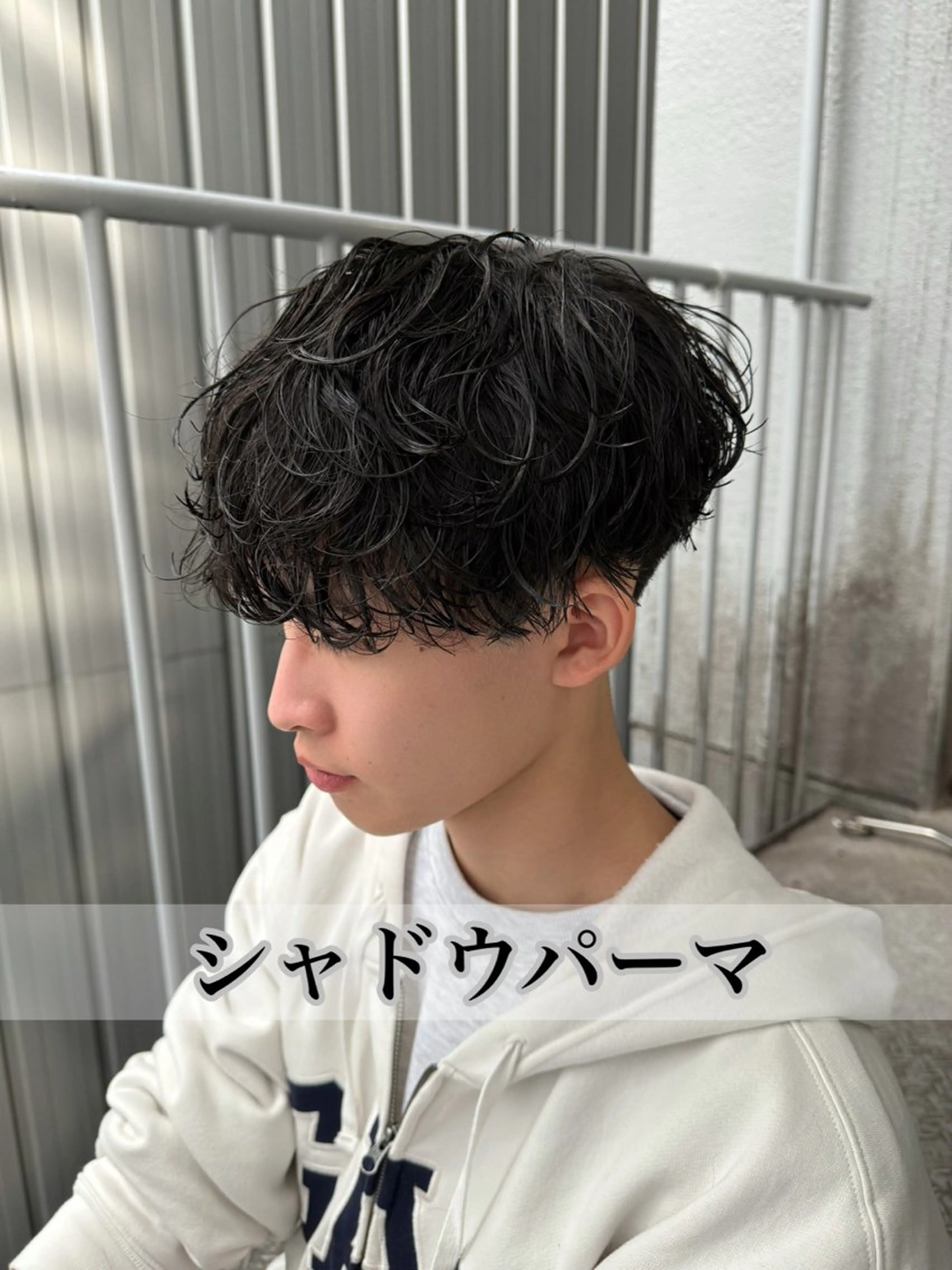 パーマ メンズ マッシュ メンズパーマ 波巻きパーマ スパイラルパーマ カット パーマ LICO HAIR＆RELAXATION 名駅店所属・メンズ特化美容師/ パーマ/波巻き/陸翔のヘアスタイル