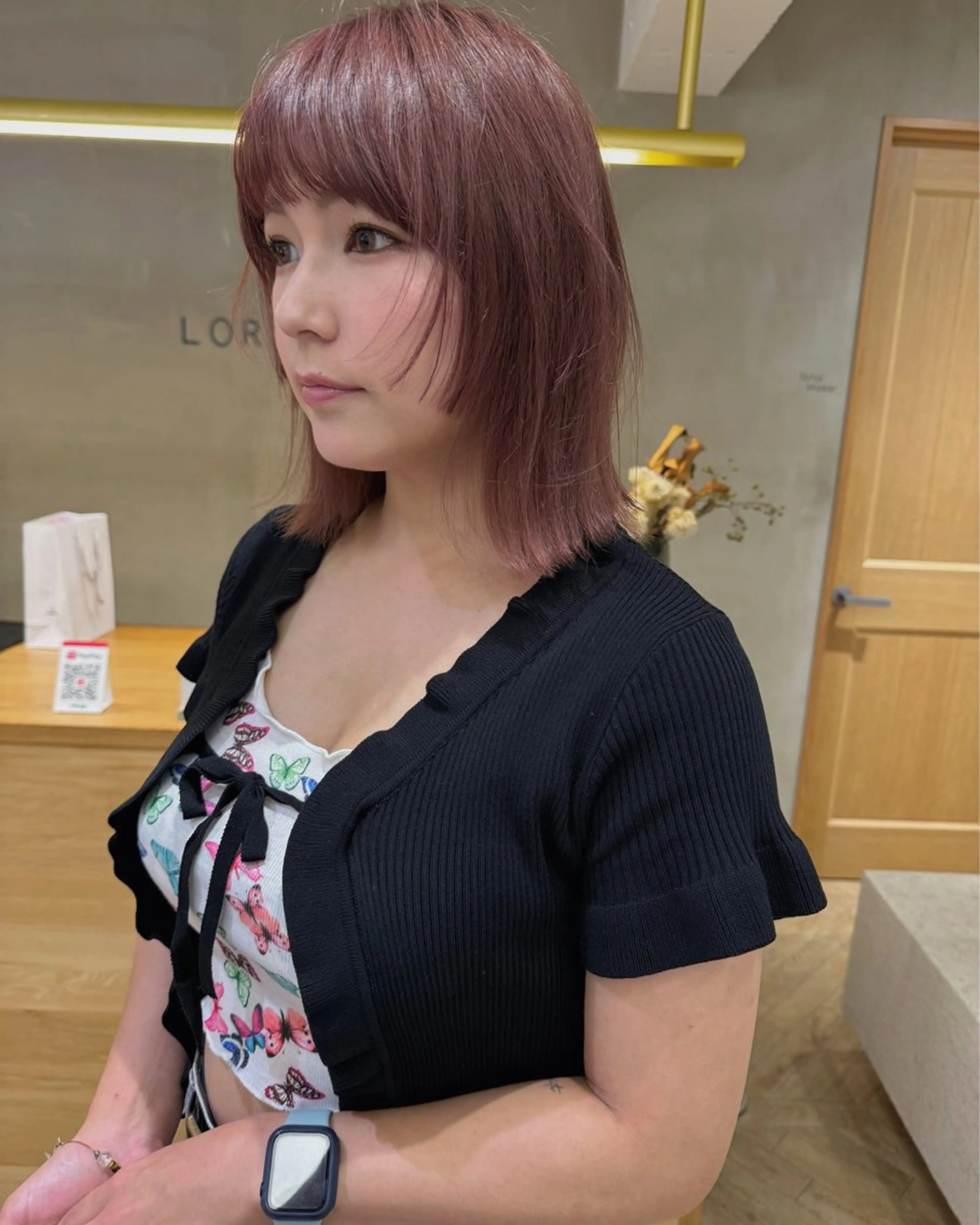 ミディアム カラー ピンクカラー ハッシュorレイヤー 名古屋LORENハダのヘアスタイル