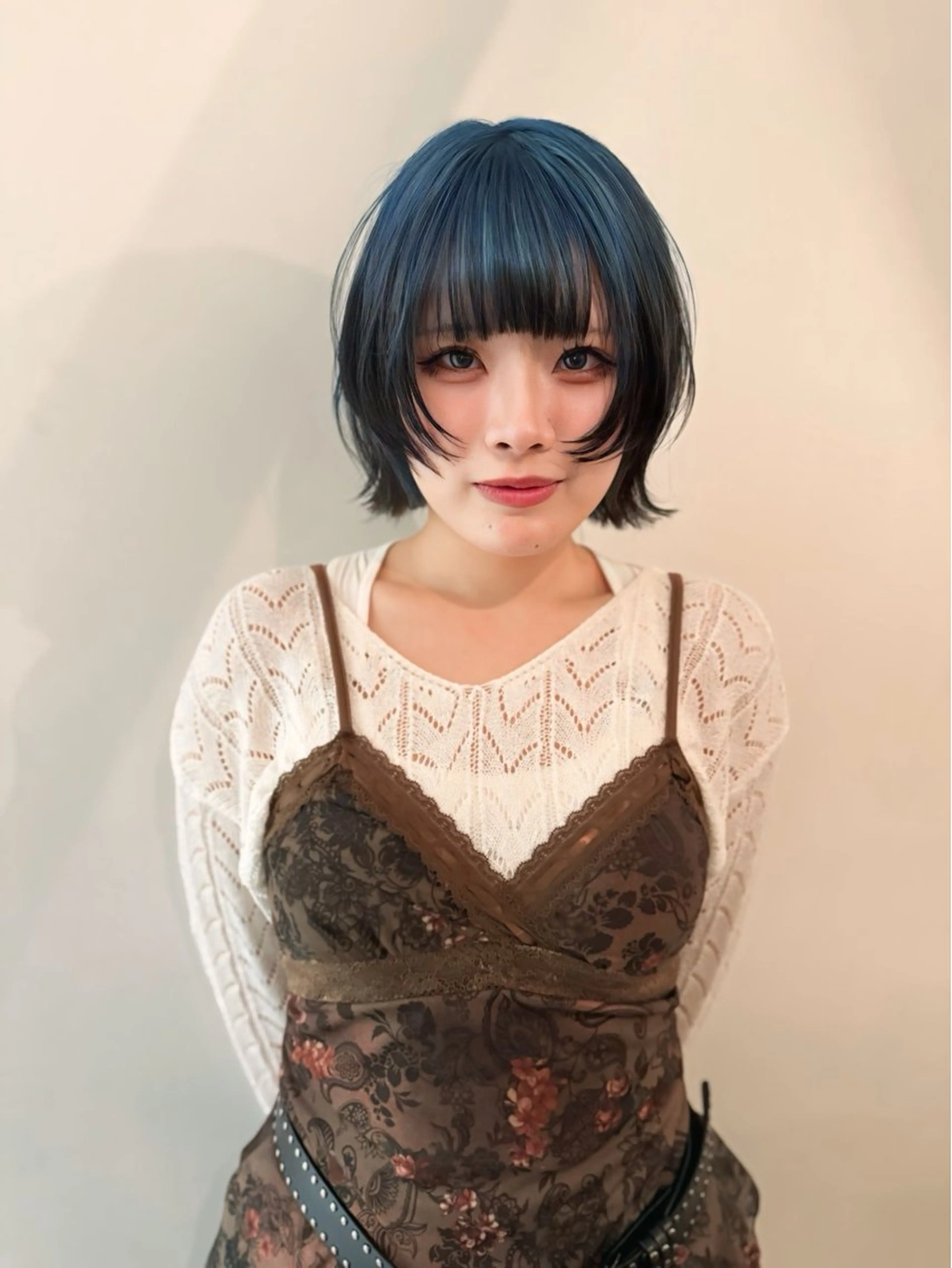 ミディアム カラー デザインカラー ウルフカット ウルフ/似合わせ レイヤー/RIHOのヘアスタイル