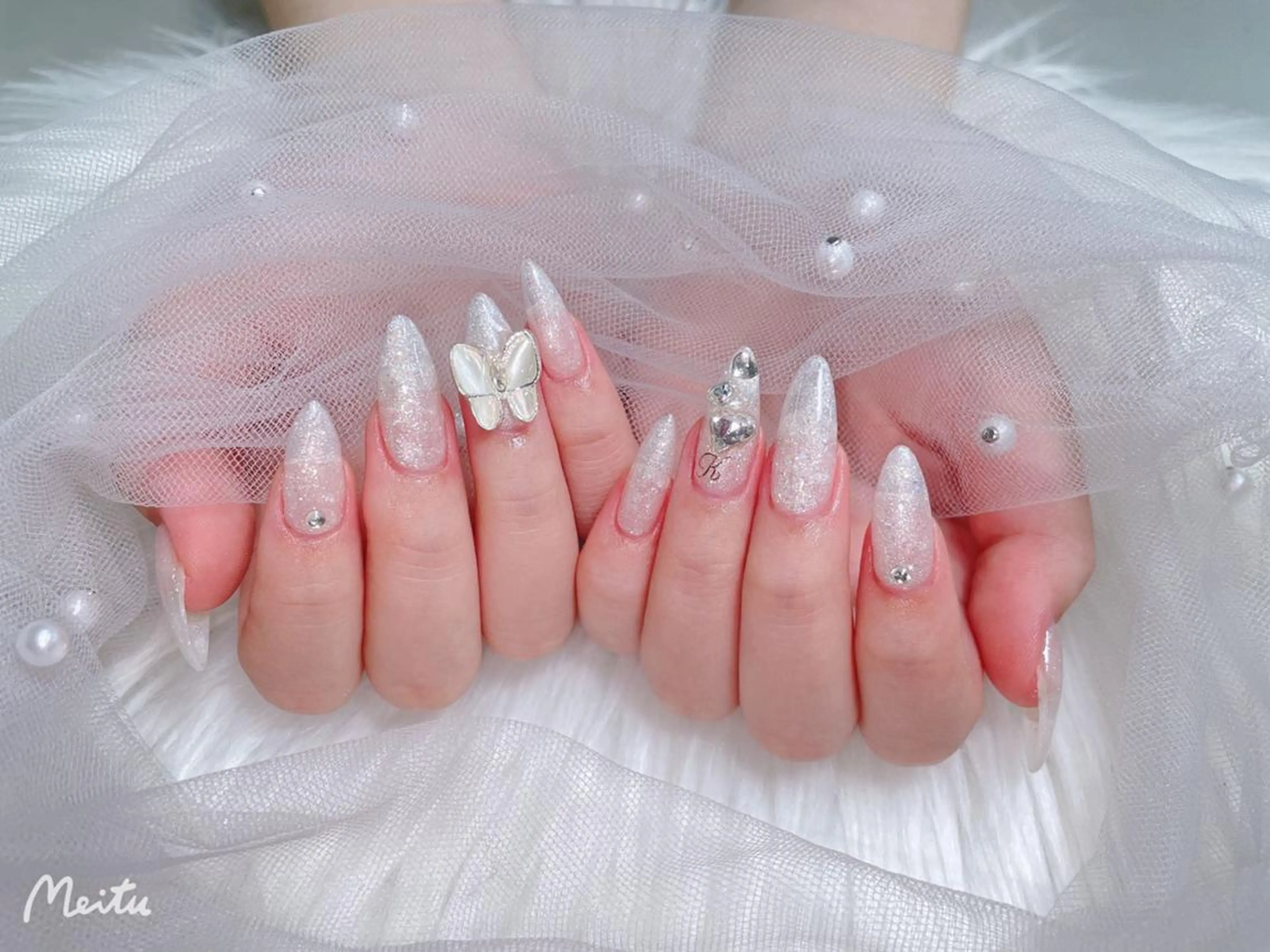 カラー ネイル グラデーションカラー 卒業式のヘアスタイル アートネイル 成人式 フットネイル For U nail スカルプ専門店のネイルデザイン