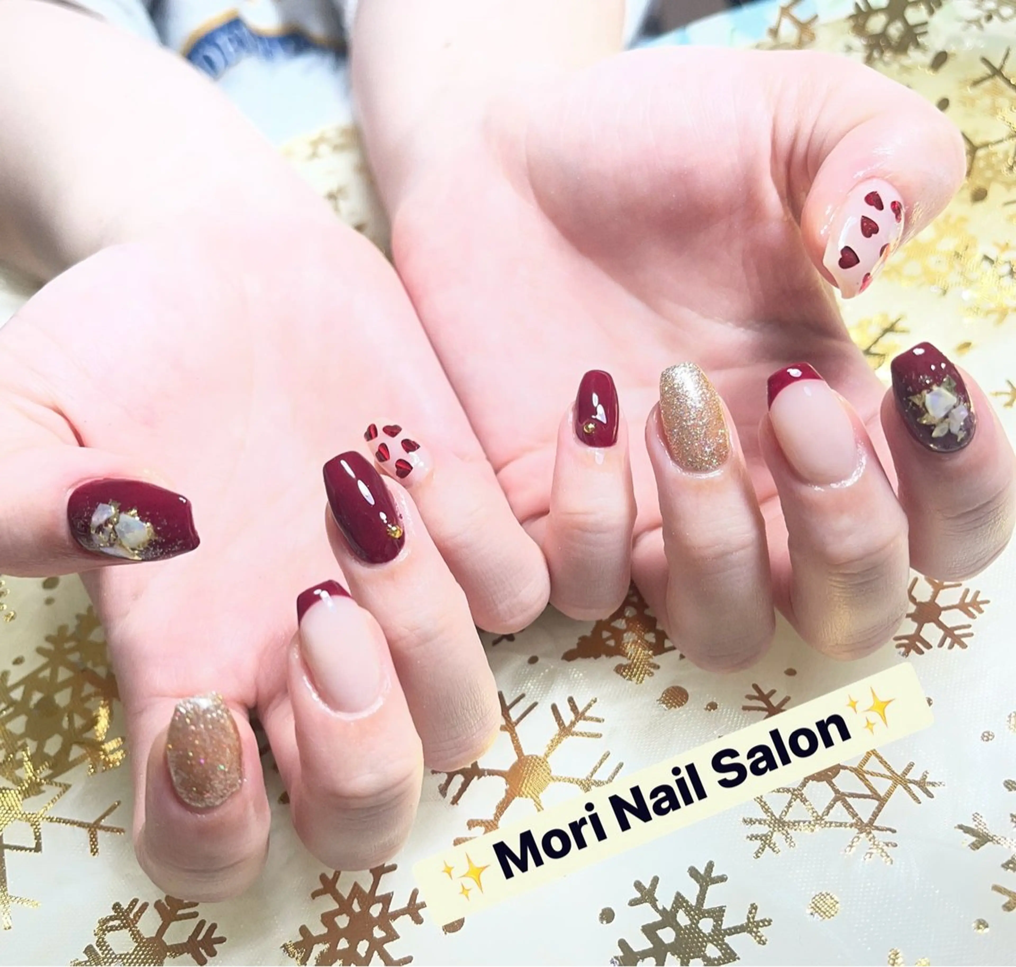 ネイル 冬ネイル クリスマス MORI ネイル SALONのネイルデザイン