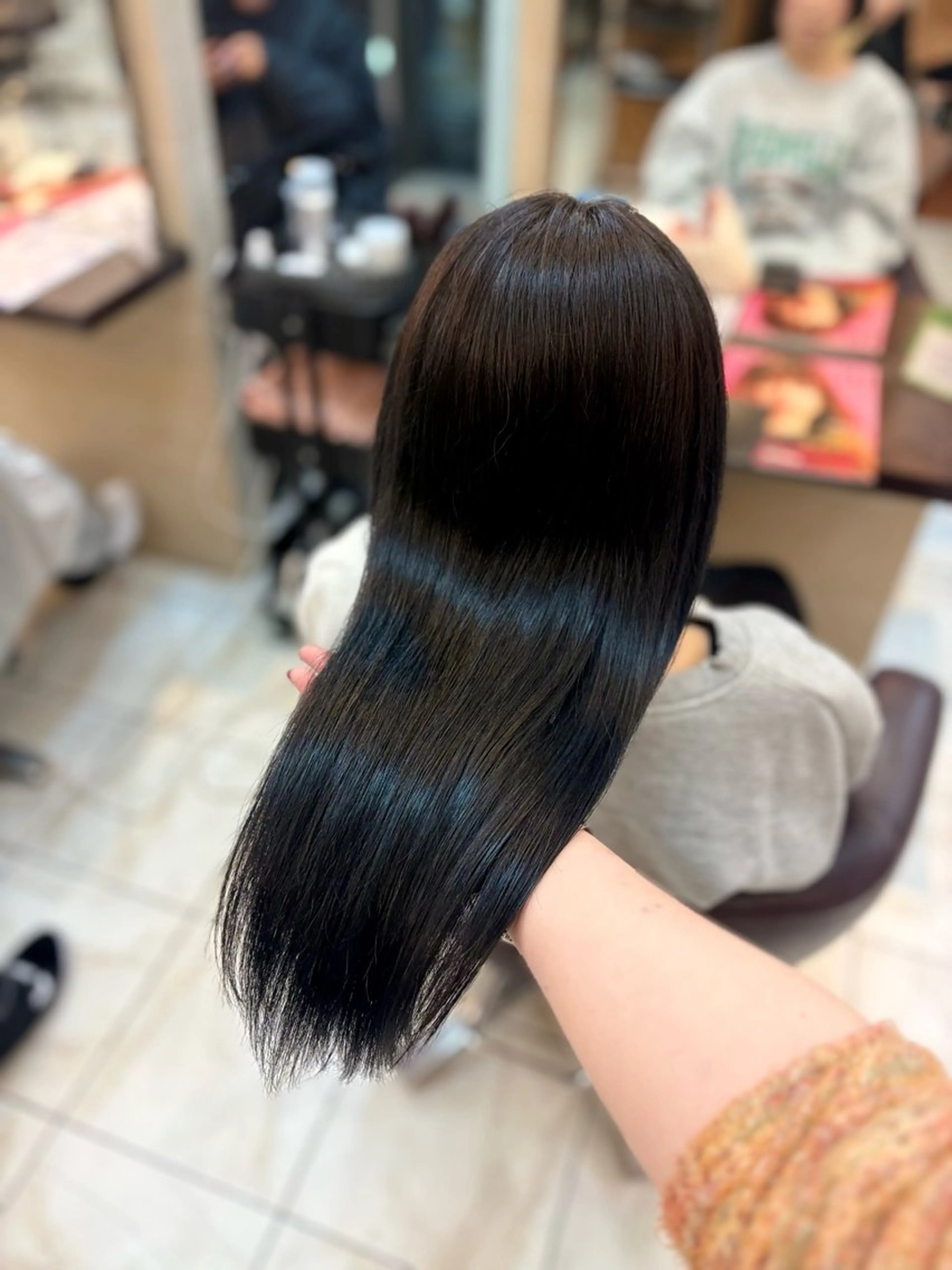 ロング カラー カット ヘアカラー トリートメント 🎀透明感カラー 🐈ナズナのヘアスタイル