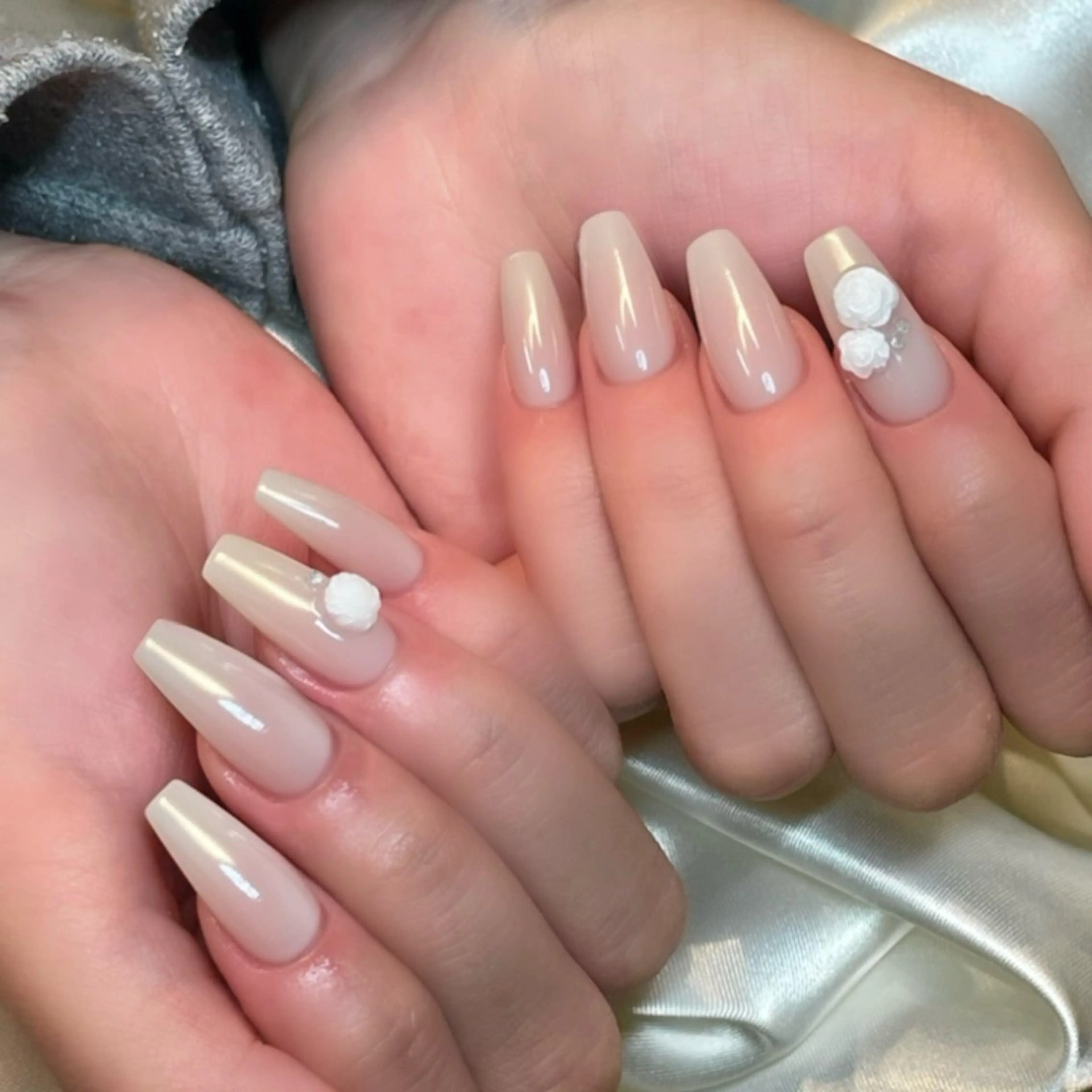 【オフ有りの方🖤チップ長さだし10本】+アート2本🖤オフ代込みの写真